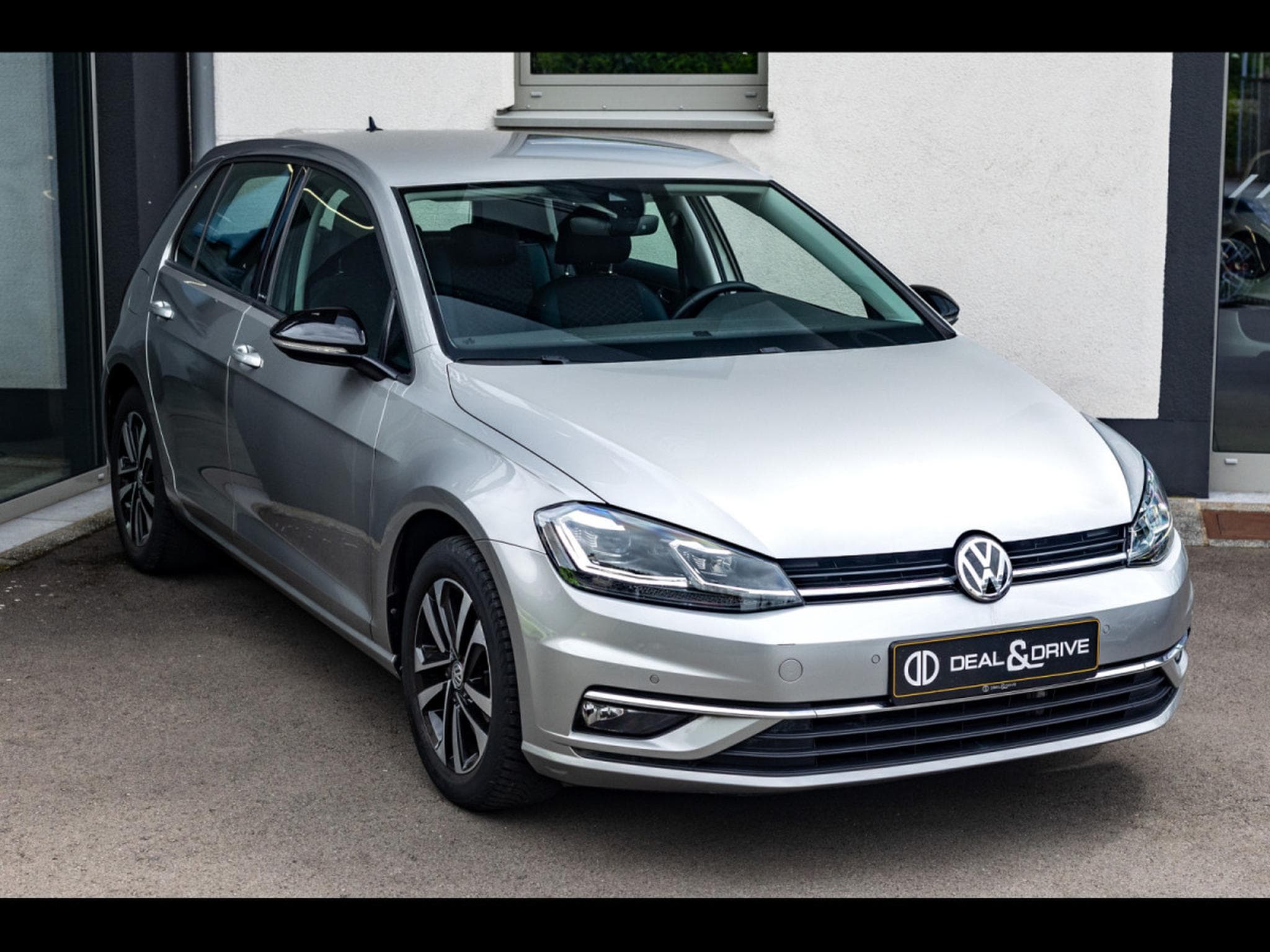 VW Golf 1.5 TSI 150 DSG IQ.DRIVE – TUNGSTEN SILVER (2019) - Photo 6