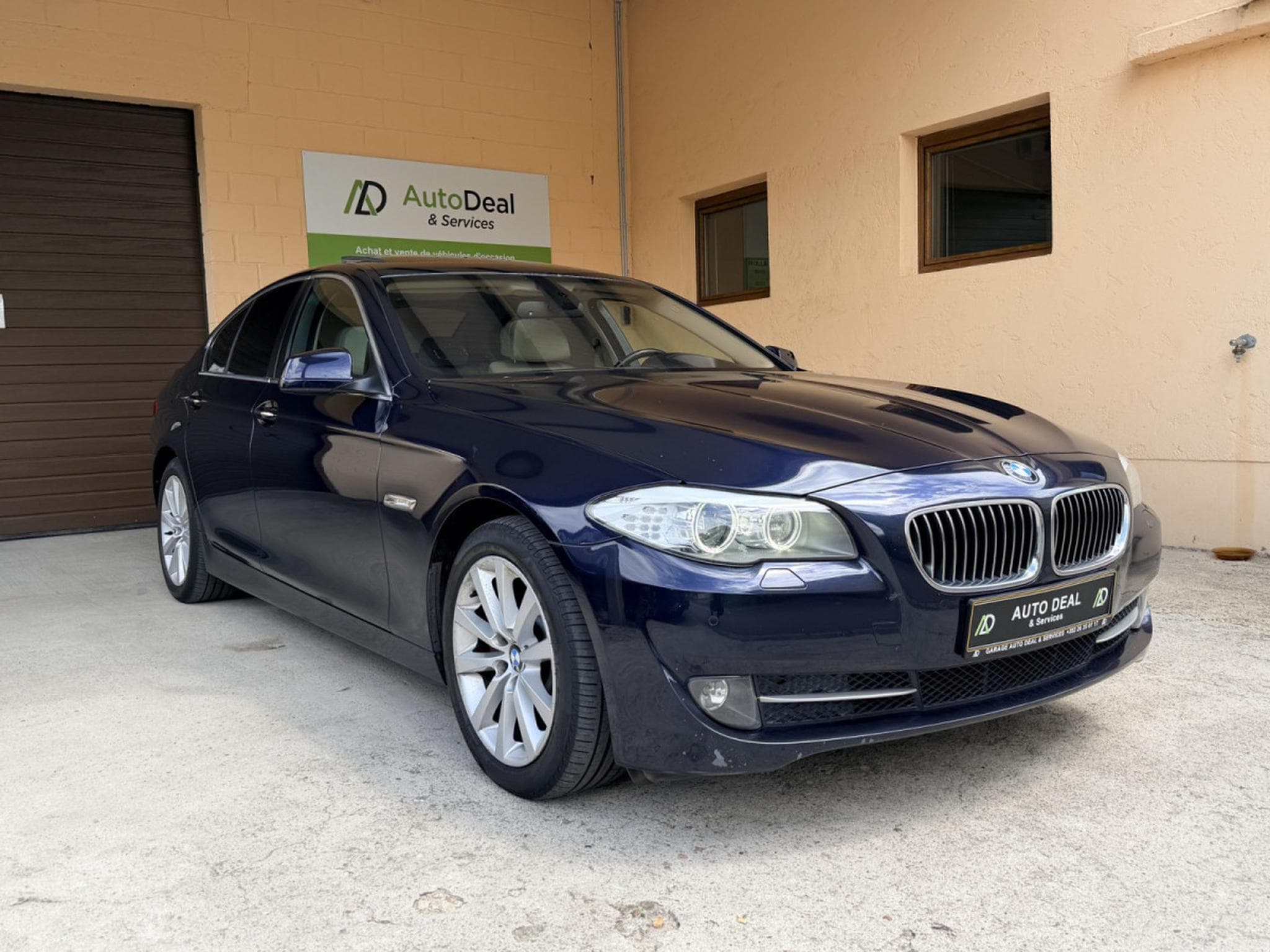 BMW 530 d xDrive Camera Head-UP, Toit Ouvrant 258cv (2011) - Foto 1
