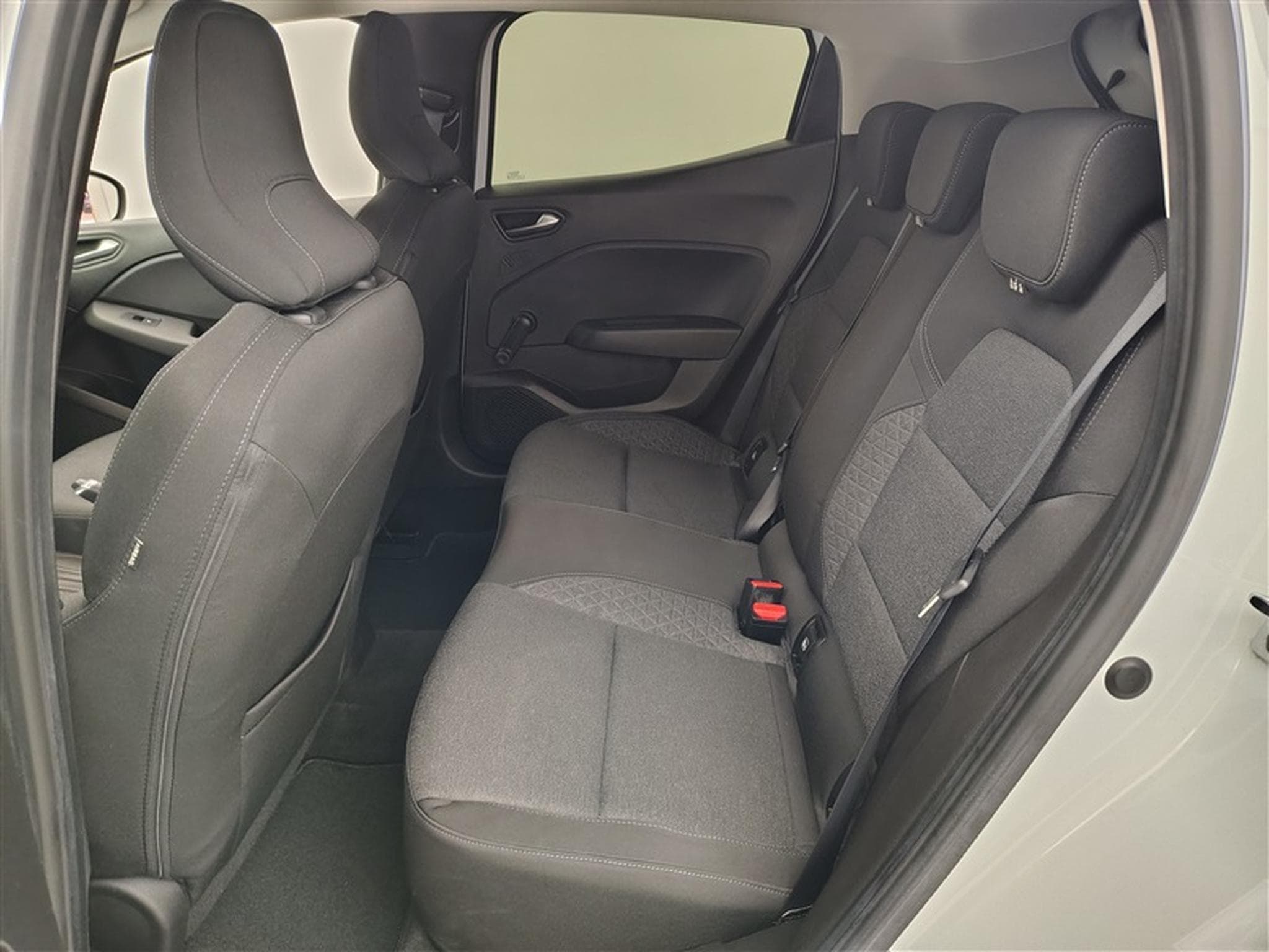 Renault Clio 1.0i SCe Zen **CARPLAY/NAVI/LED** (2021) - Foto 12