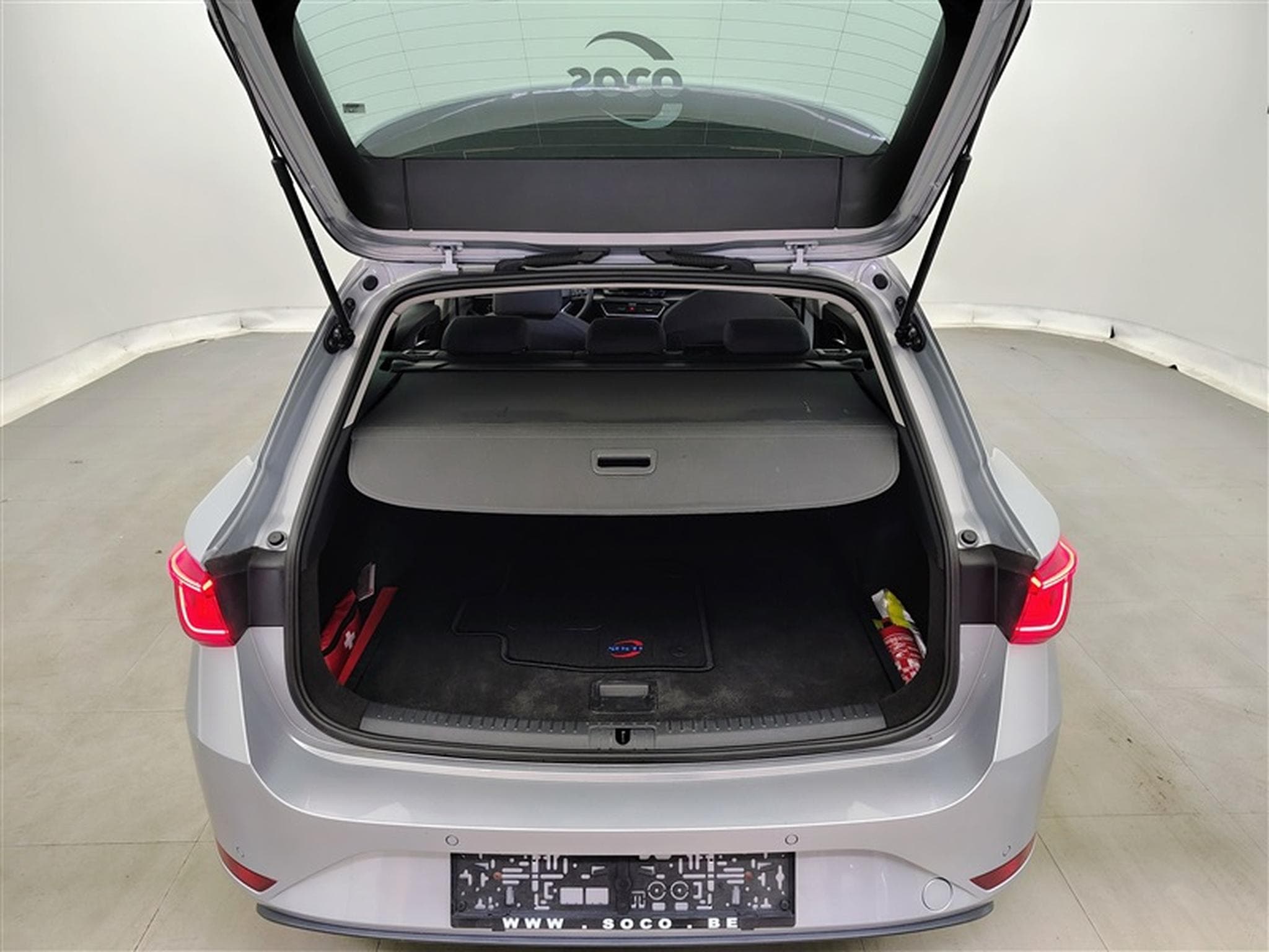 Seat Leon 1.0 EcoTSI Move! NAVI/LED/JA16/PDC AV AR (2023) - Photo 14