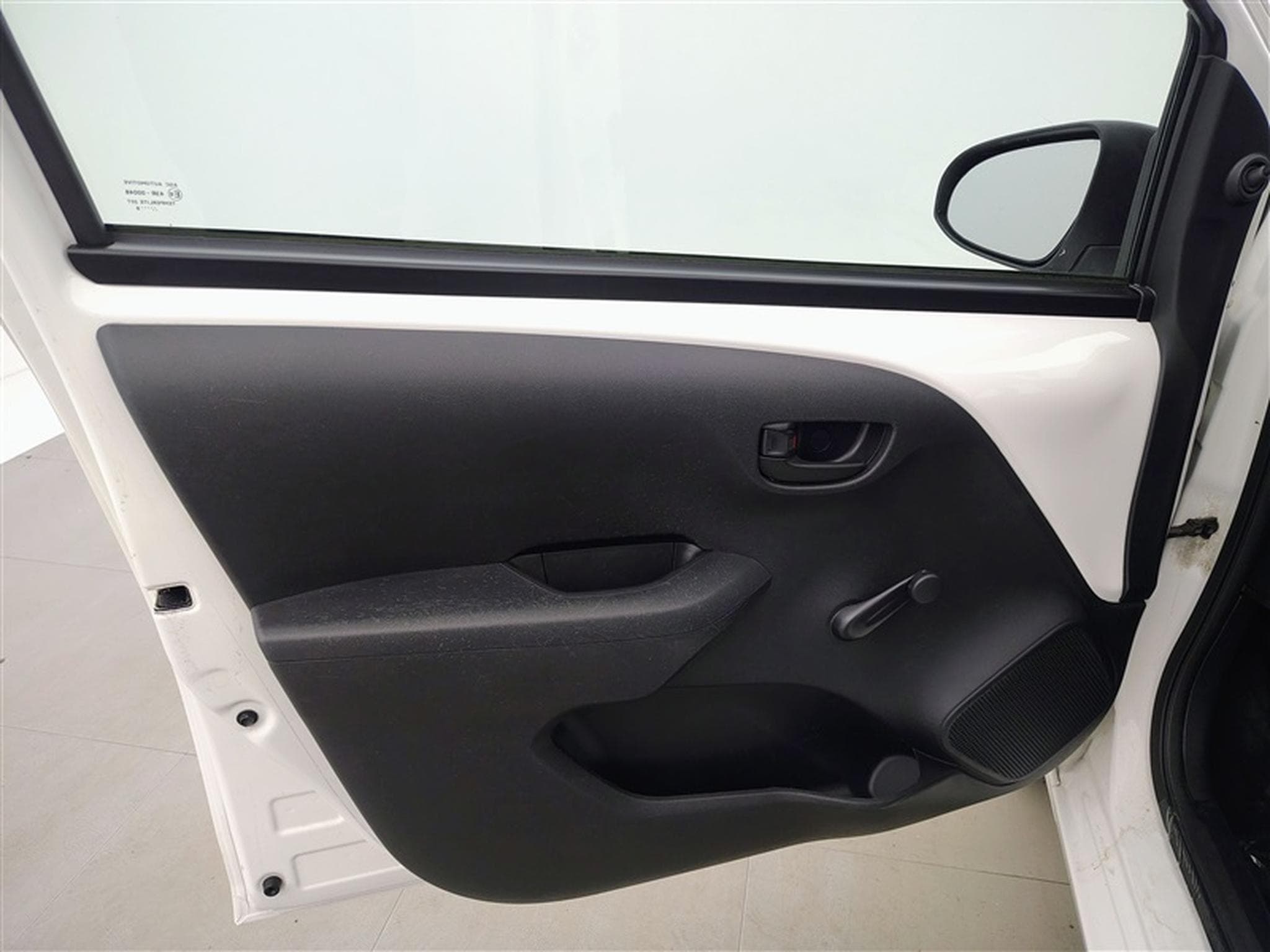 Peugeot 108 1.0 VTi Access (EU6.2) (2018) - Photo 15