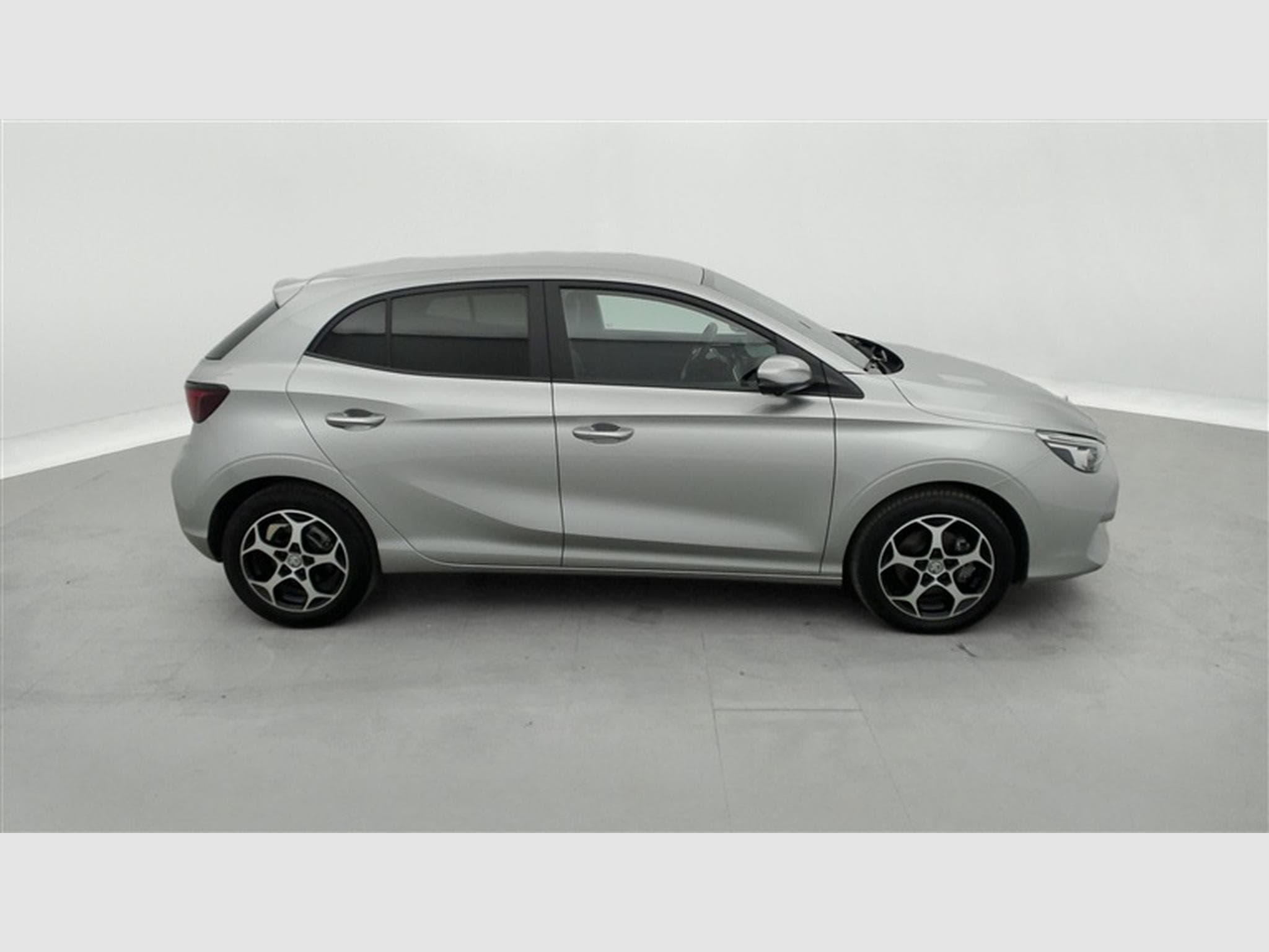 MG MG3 1.5 Hybrid BVA Luxury NAVI / FULL LED / CUIR PARTIEL / CAM (2024) - Photo 24