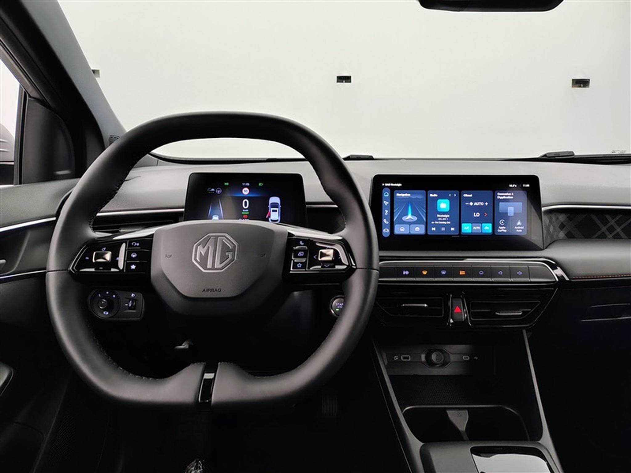 MG MG3 1.5 Hybrid BVA Luxury NAVI / FULL LED / CUIR PARTIEL / CAM (2024) - Photo 9