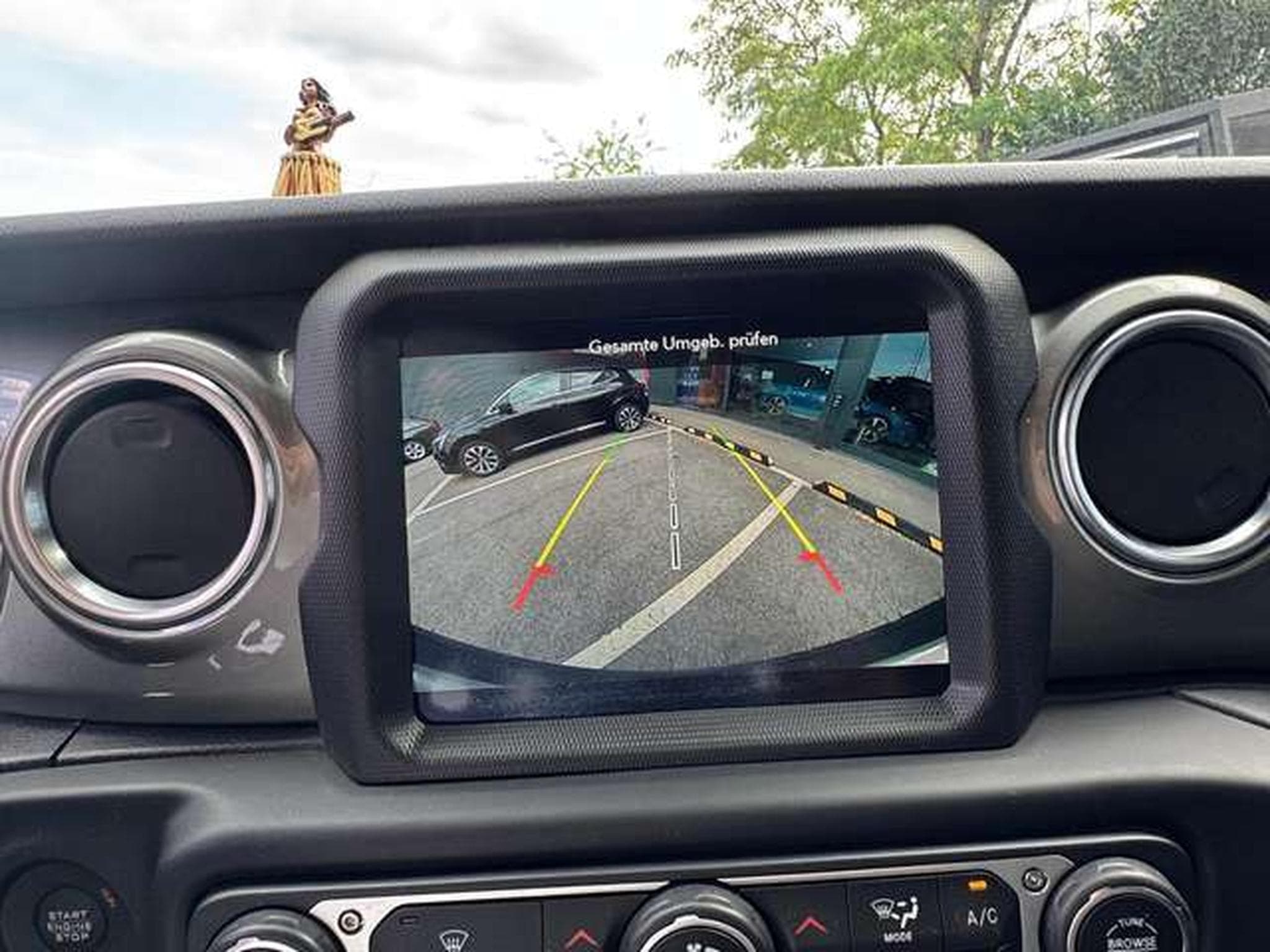 Jeep Wrangler Unlimited 2.0T Hardtop AWD BVA Sahara (2020) - Foto 15