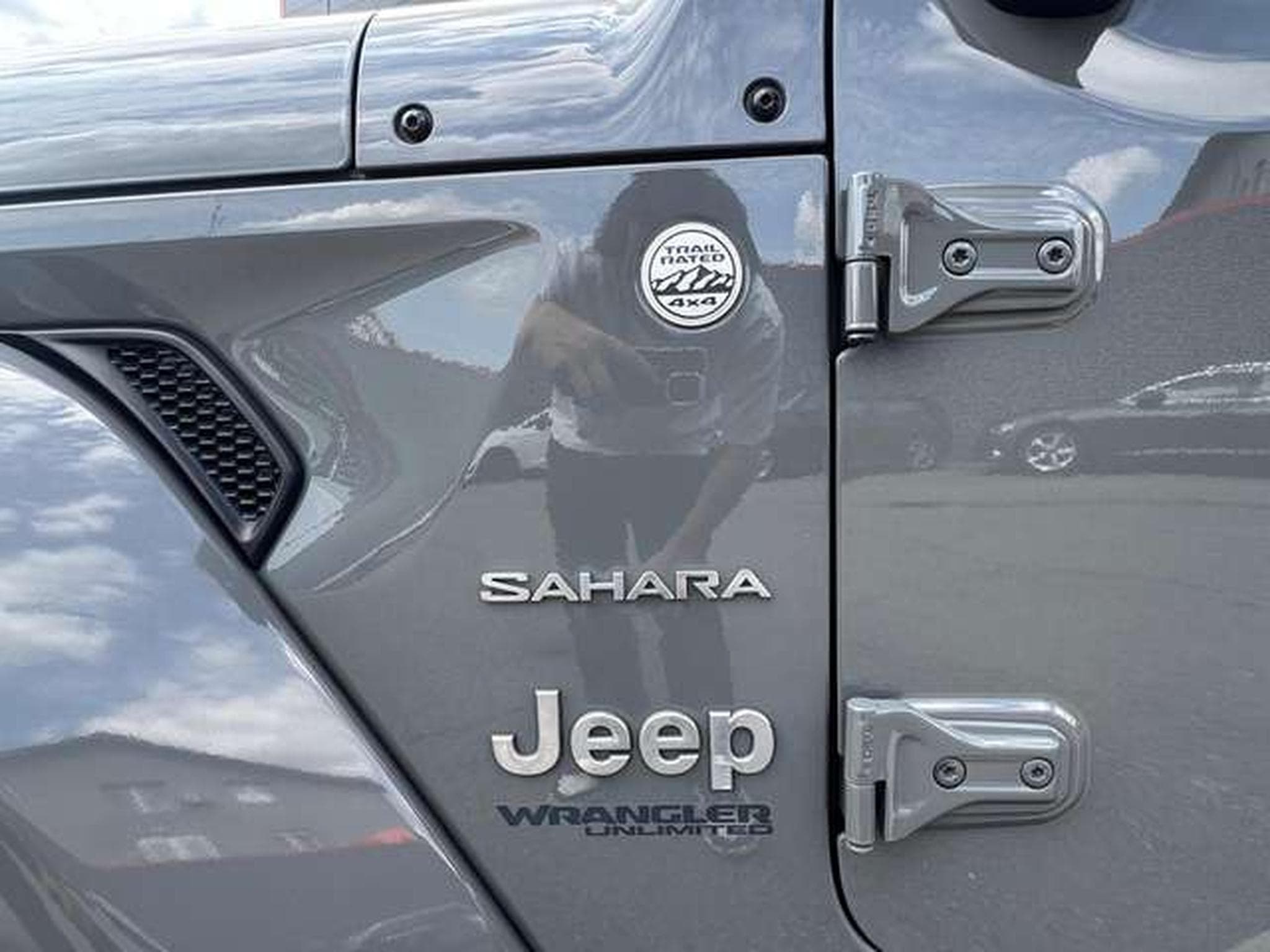 Jeep Wrangler Unlimited 2.0T Hardtop AWD BVA Sahara (2020) - Foto 19