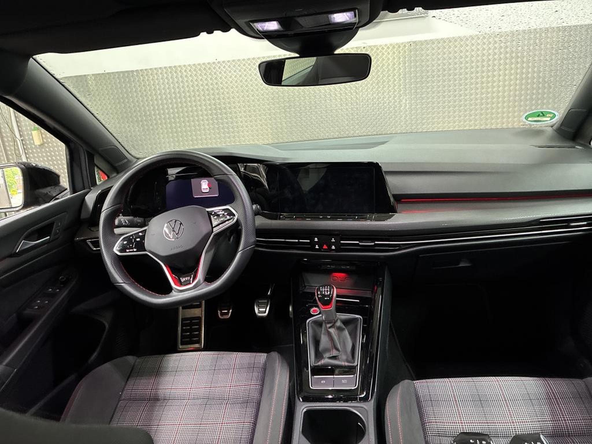 VW Golf GTI 2.0 TSI BVM6 245 CV *BOITE MECA* ESTORIL * CARPLAY* (2024) - Foto 6