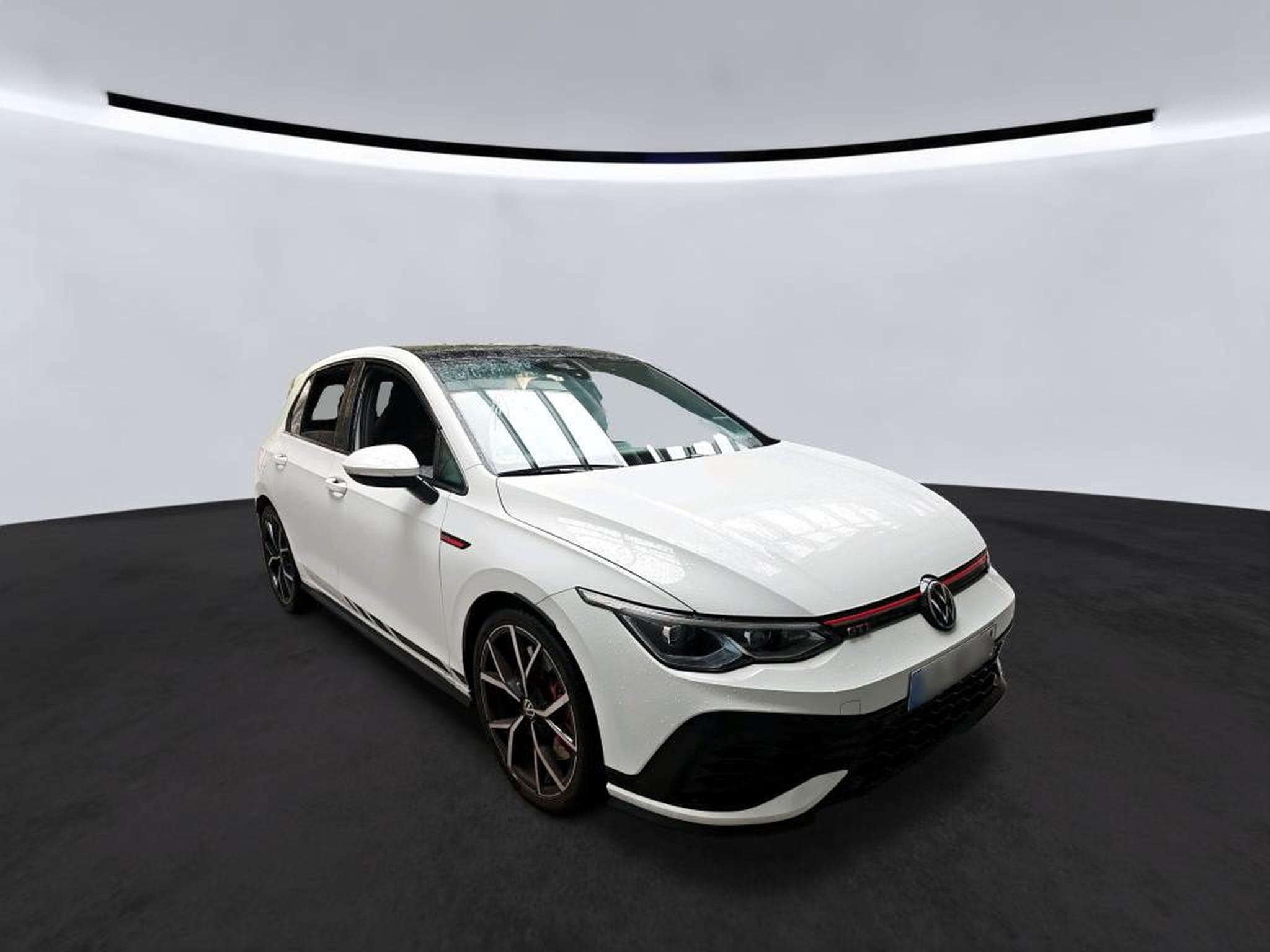VW Golf GTI Clubsport 2.0 TSI 300CV DSG7 *PANO* *ESTORIL* CARPLAY * (2024) - Foto 3