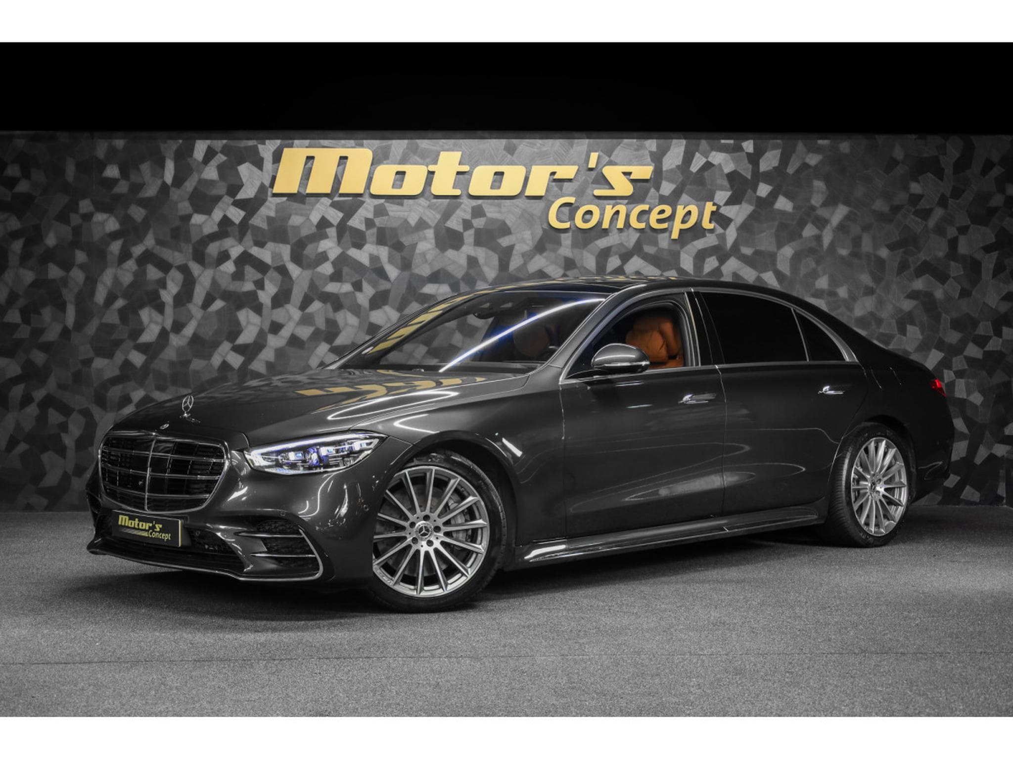 Mercedes S 580 e Limousine AMG Line (2023) - Foto 1