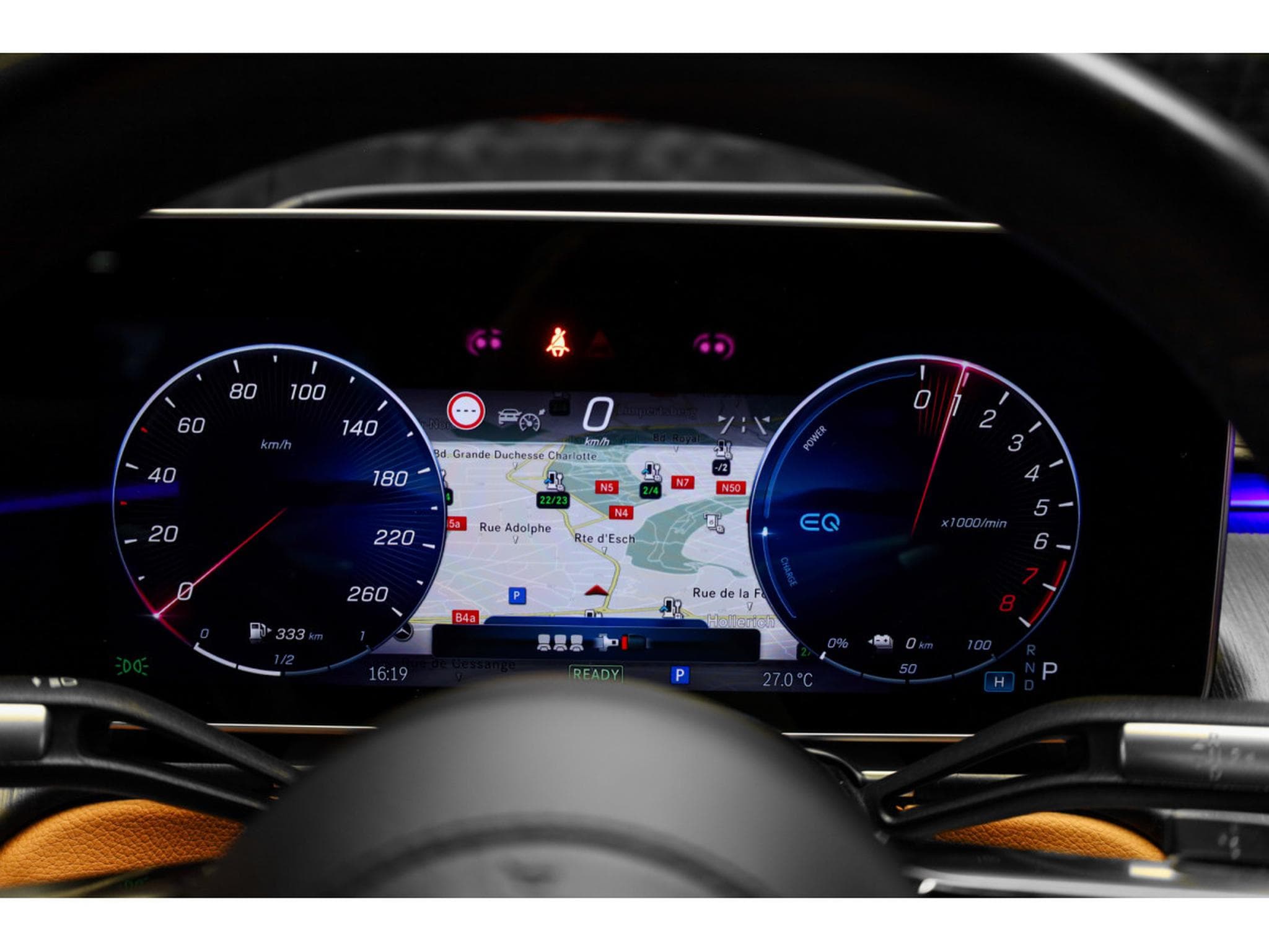 Mercedes S 580 e Limousine AMG Line (2023) - Foto 30