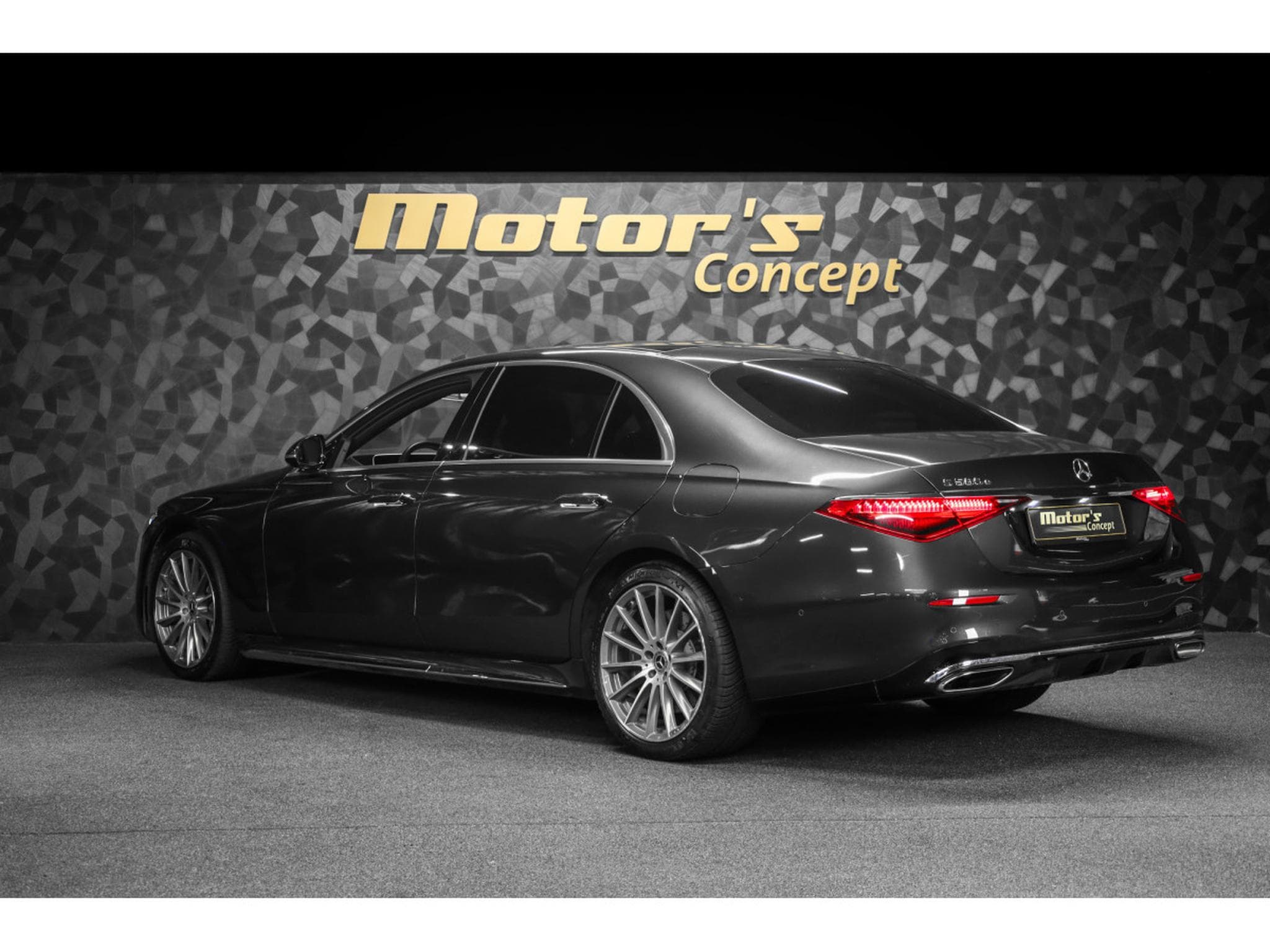 Mercedes S 580 e Limousine AMG Line (2023) - Foto 7