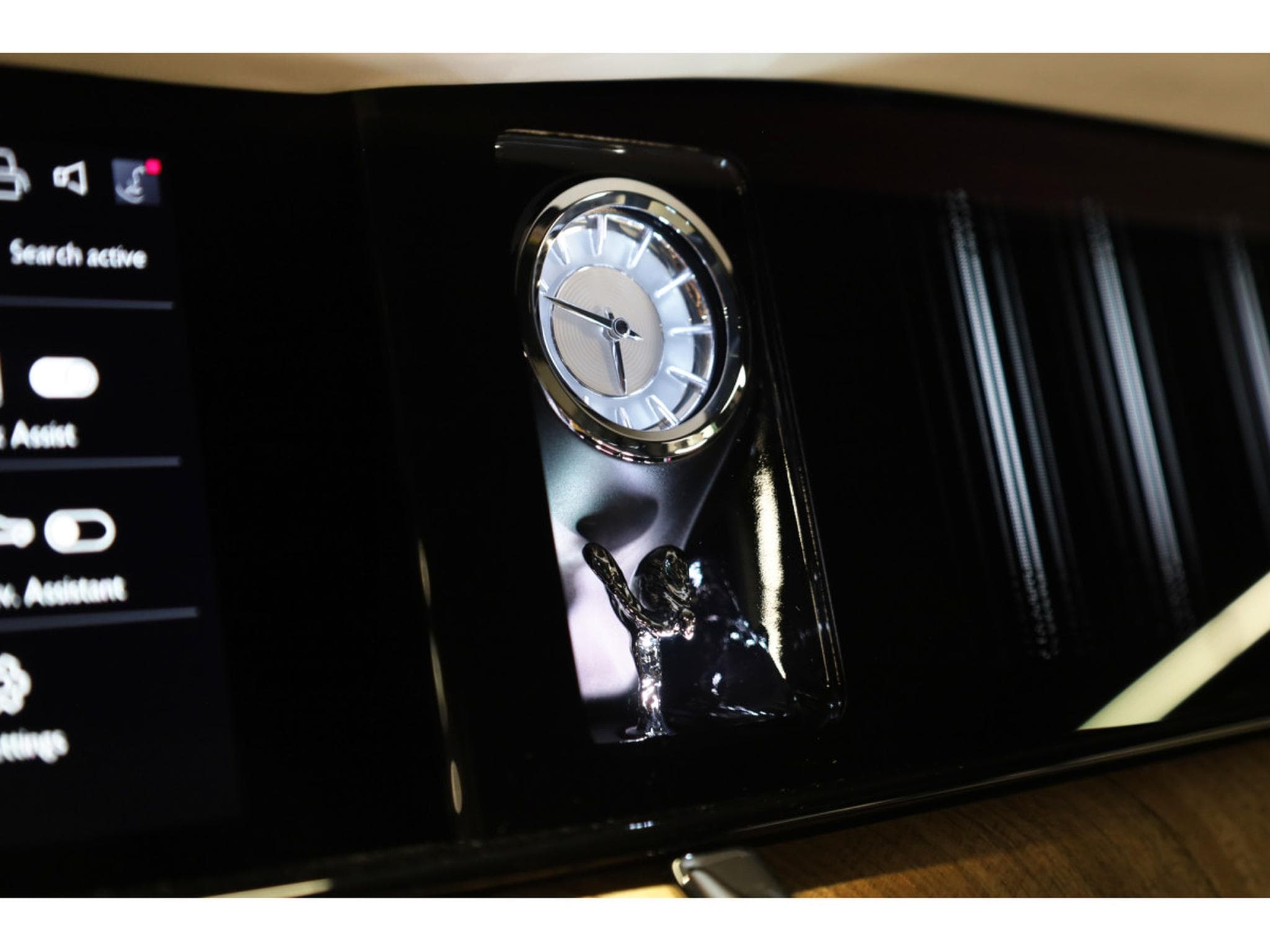 Rolls-Royce Cullinan 6.75 V12 - Midnight Sapphire (2023) - Foto 10
