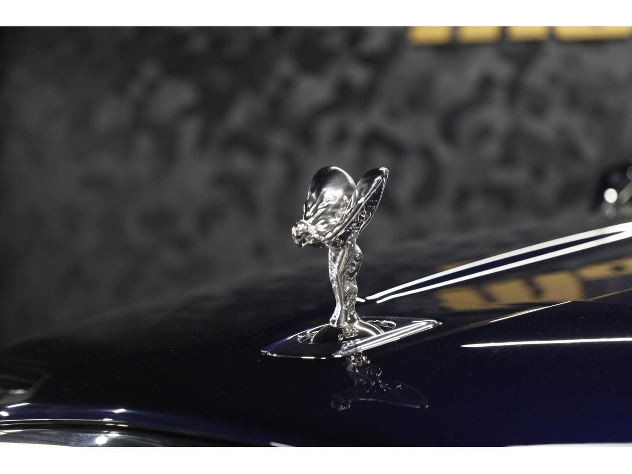Rolls-Royce Cullinan 6.75 V12 - Midnight Sapphire (2023) - Foto 5