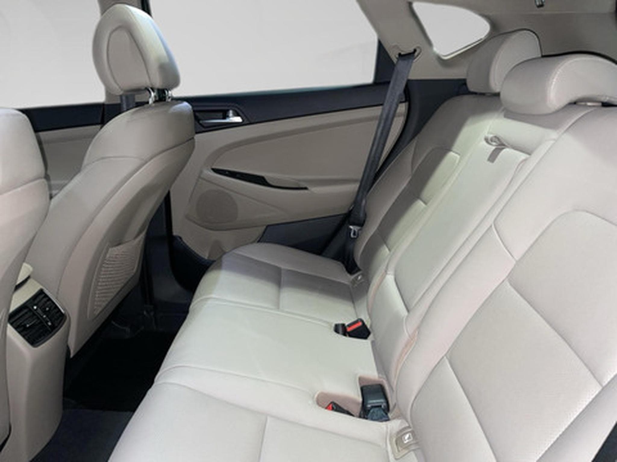 Hyundai Tucson 1.6 T-GDi Premium (2016) - Foto 11