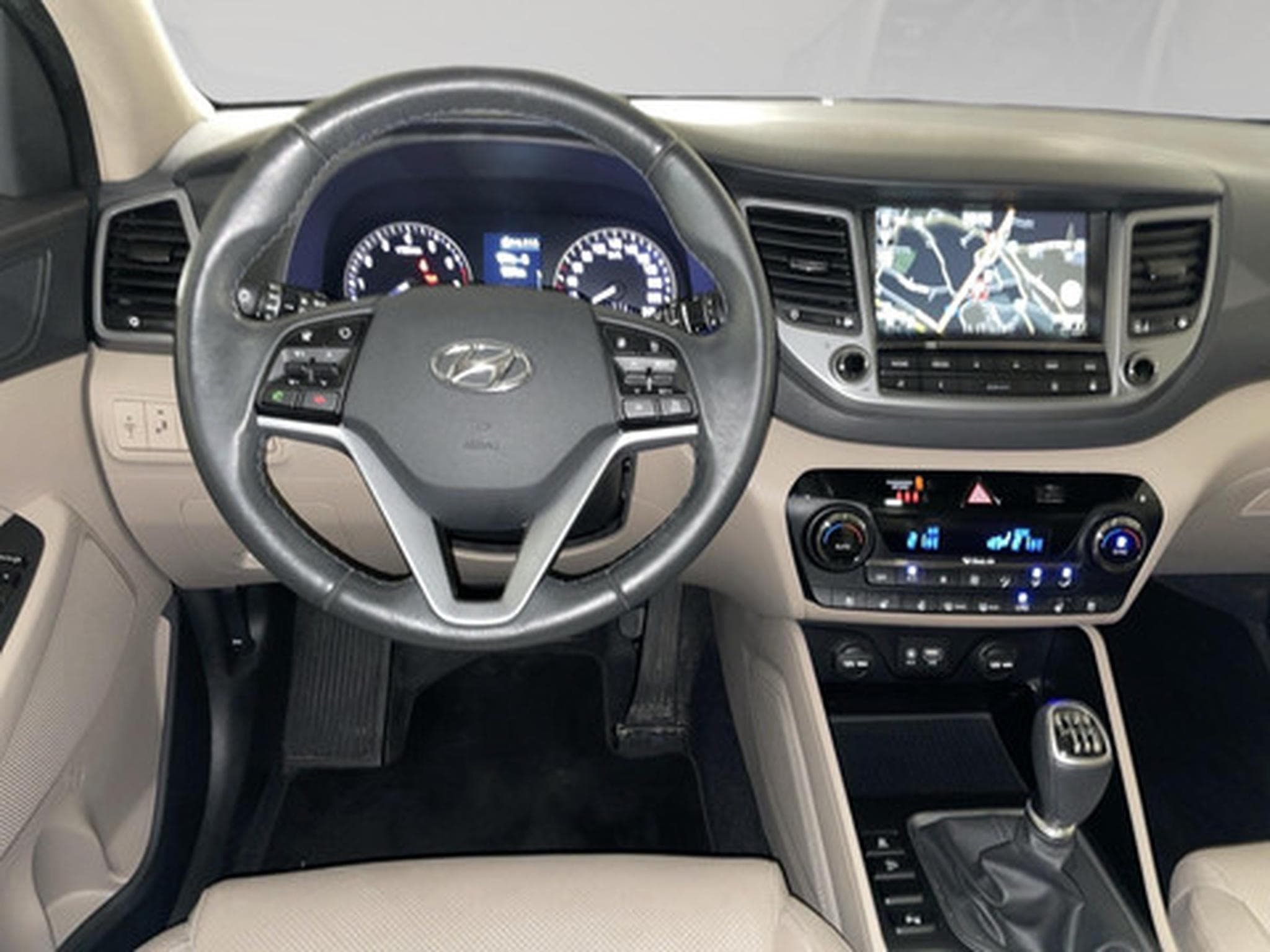 Hyundai Tucson 1.6 T-GDi Premium (2016) - Foto 6