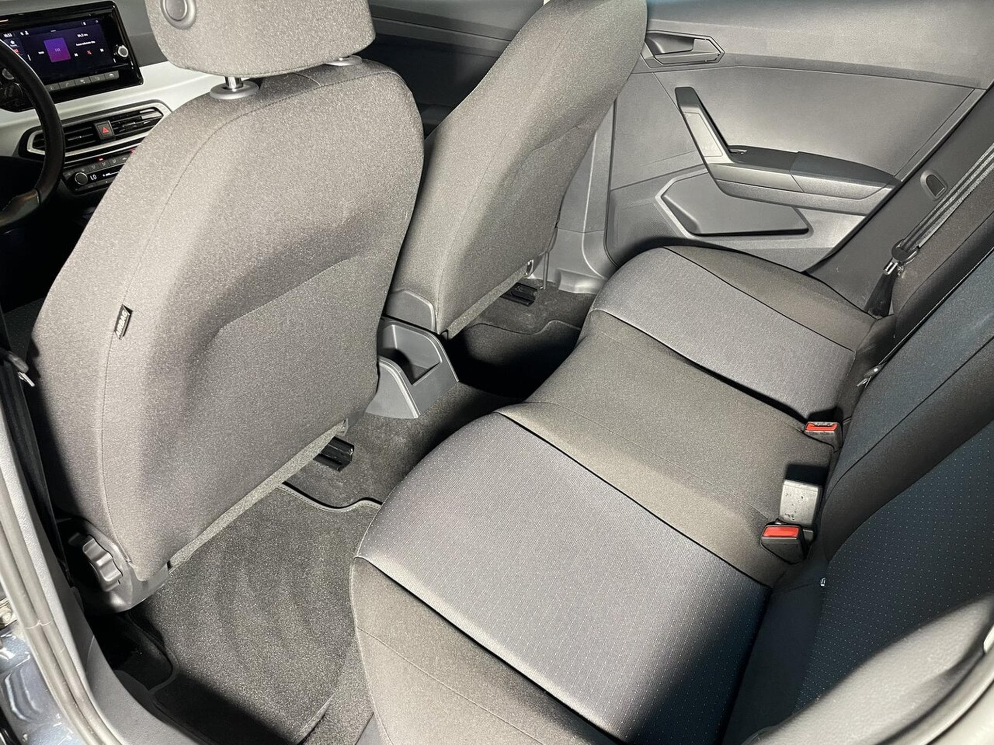 Seat Ibiza 1.0 TSI 110 DSG MOVE CARPLAY 5P (2023) - Photo 11