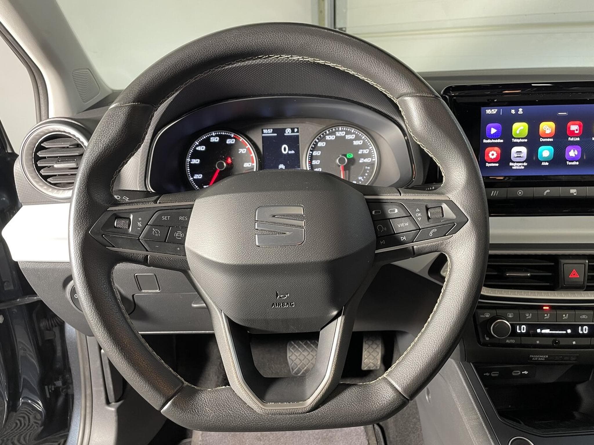 Seat Ibiza 1.0 TSI 110 DSG MOVE CARPLAY 5P (2023) - Photo 8