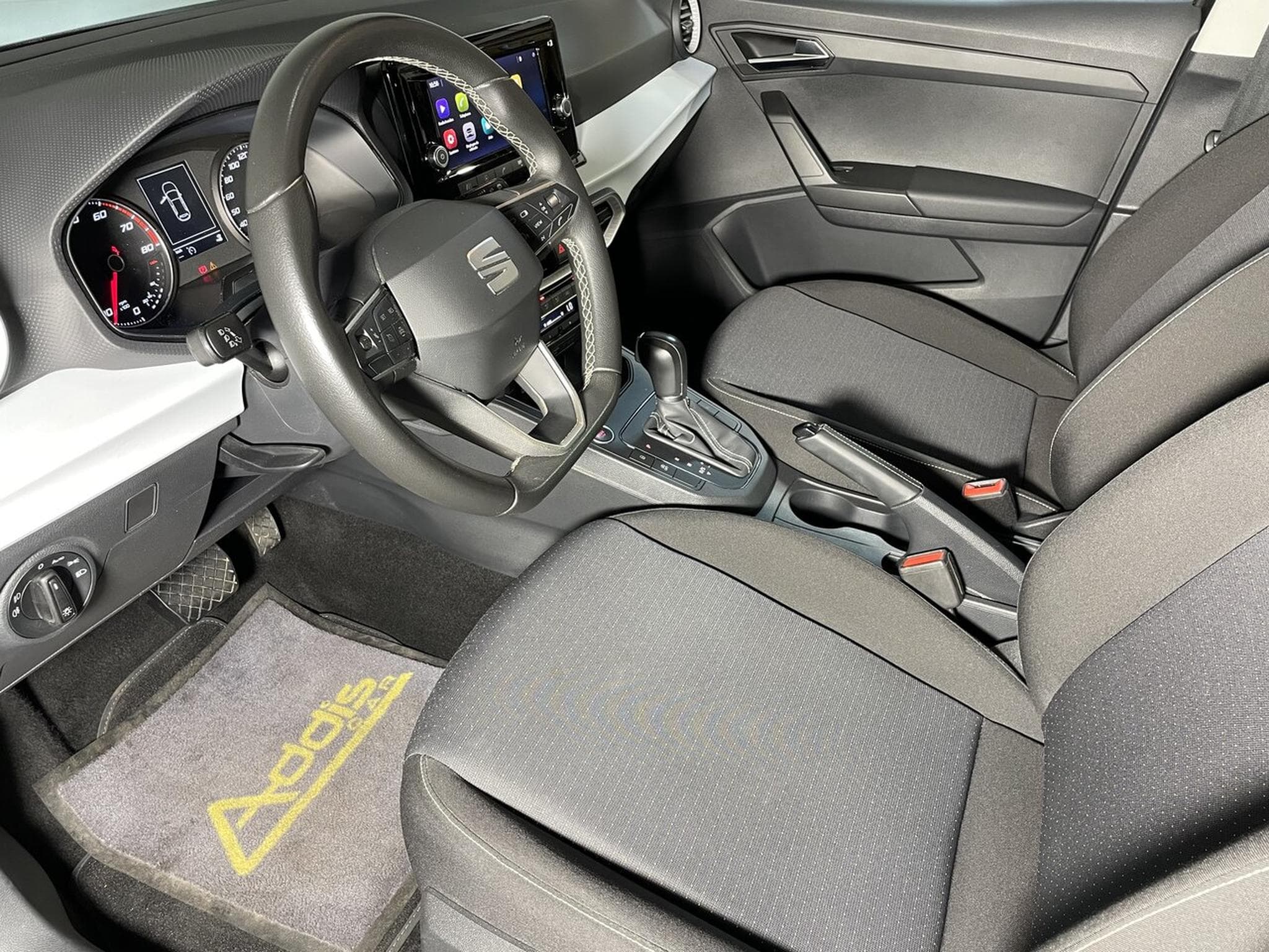 Seat Ibiza 1.0 TSI 110 DSG MOVE CARPLAY 5P (2023) - Photo 9