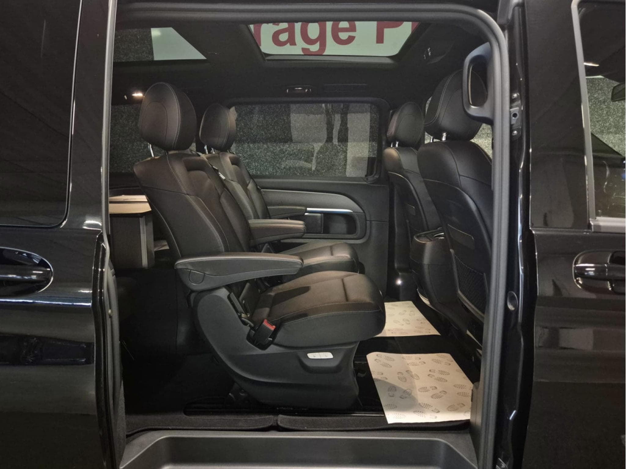 Mercedes V 250 D AMG LINE 6 SITZE BURMESTER PANO CUIR NAVI (2021) - Photo 5