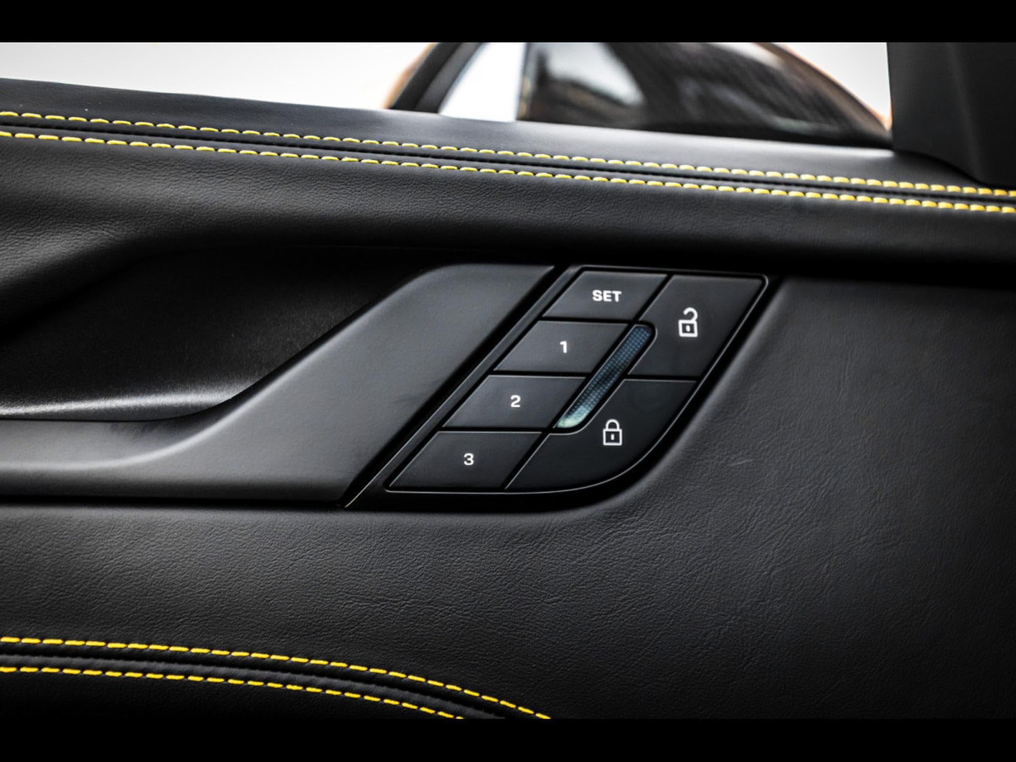Porsche 911 (992.2) TURBO S 3.6 CABRIOLET PDK (711 CH) – VANADIUM GREY M (2026) - Photo 22
