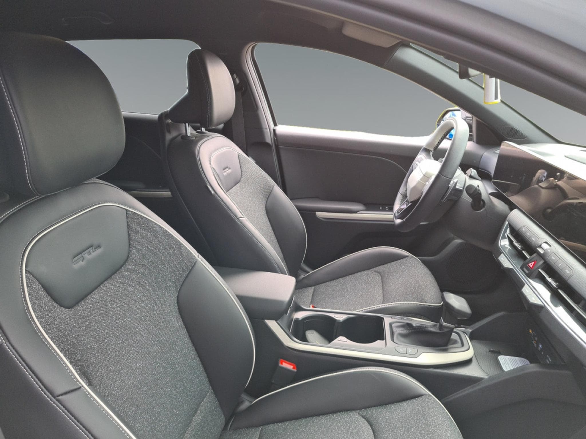 Kia K4 GT Line 1.6 T-GDI 110kW 150ch DCT7 (2026) - Photo 15