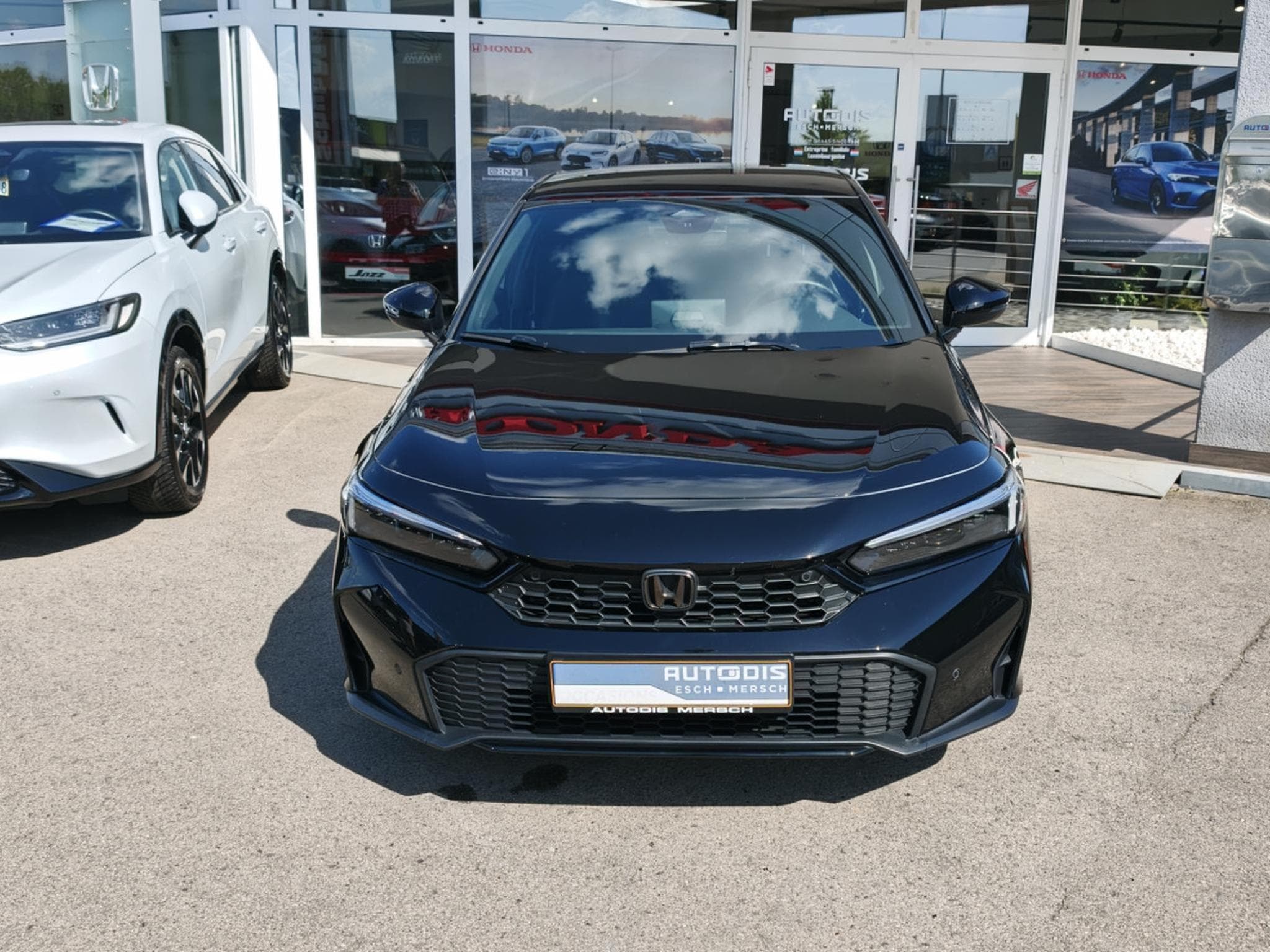 Honda Civic 2.0 CVT HYBRID SPORT (2025) - Photo 2
