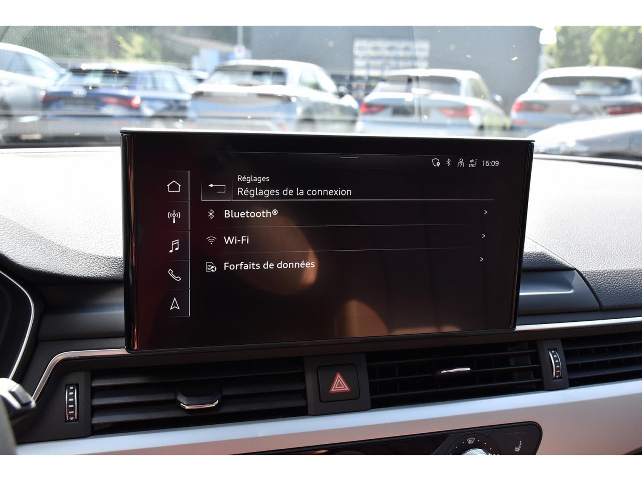 Audi A4 40 TDI Quattro S-Tronic CUIR GPS ATT RMQ CAM 1° MAIN (2022) - Foto 12