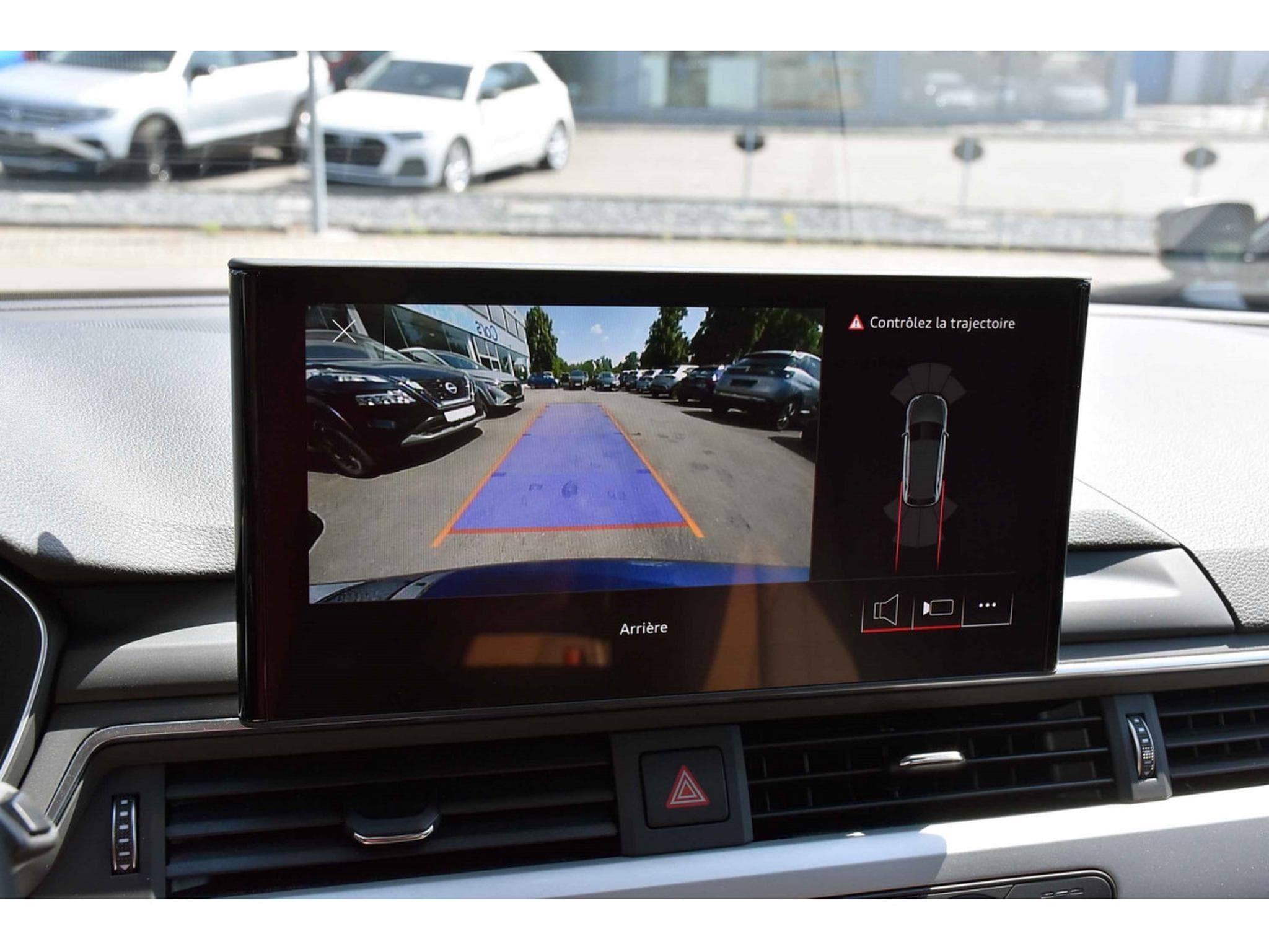Audi A4 40 TDI Quattro S-Tronic CUIR GPS ATT RMQ CAM 1° MAIN (2022) - Foto 16