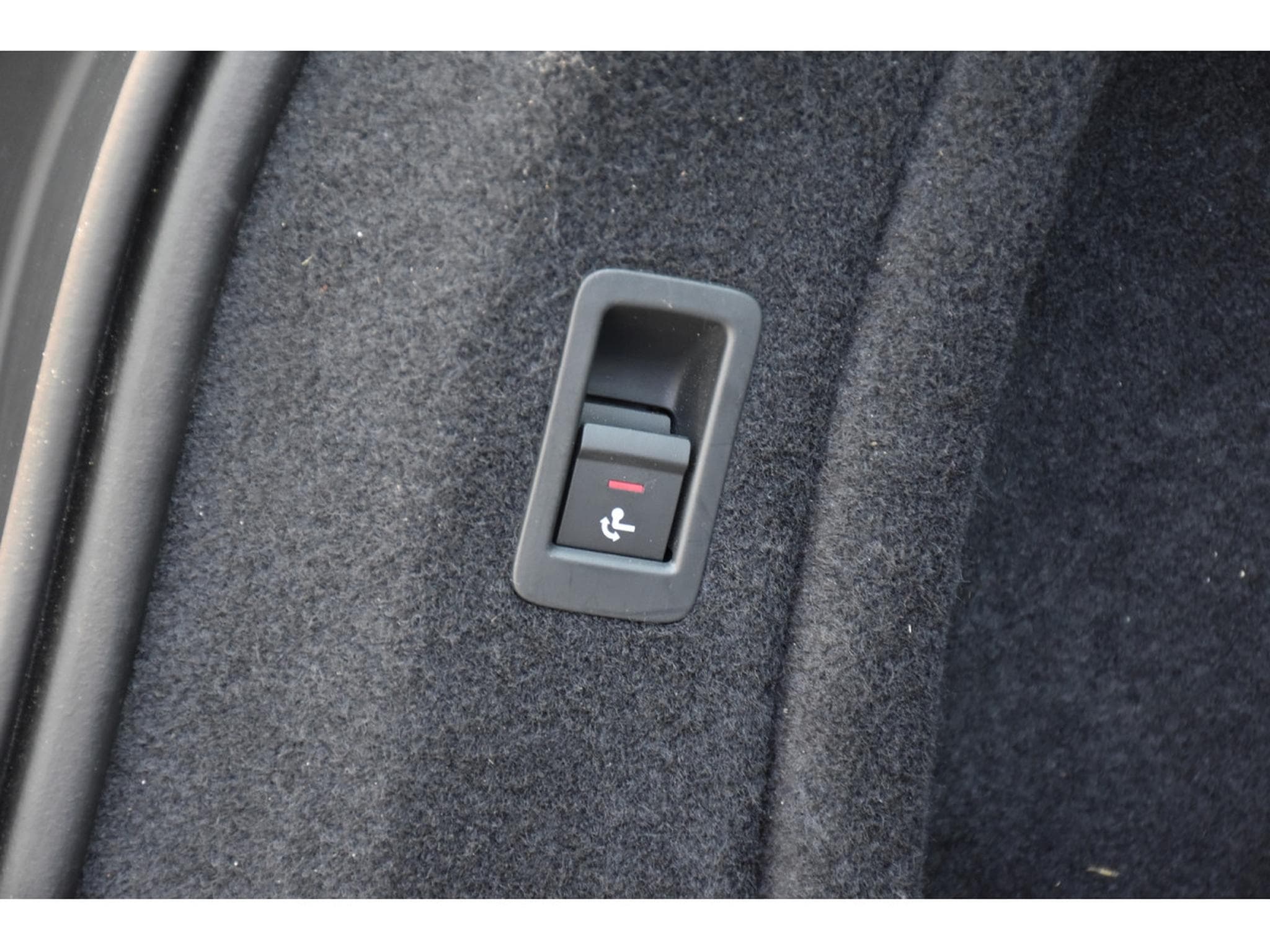 Audi A4 40 TDI Quattro S-Tronic CUIR GPS ATT RMQ CAM 1° MAIN (2022) - Foto 23