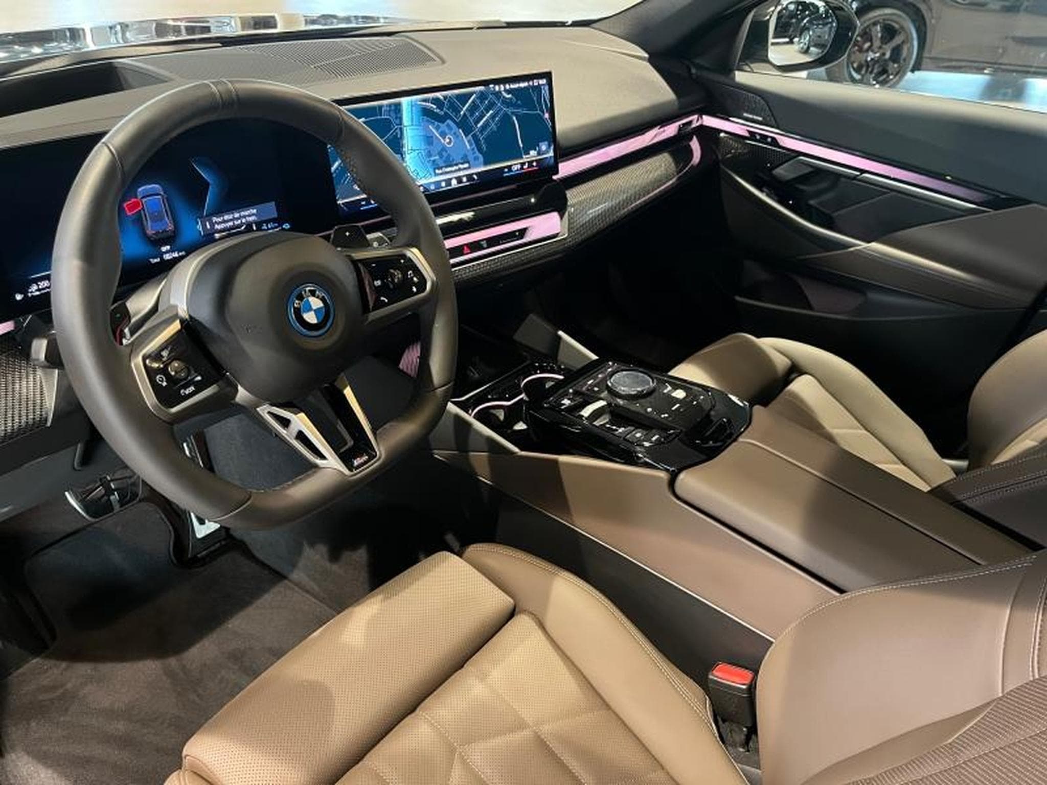 BMW 530 530e Touring M Sport (2025) - Foto 11