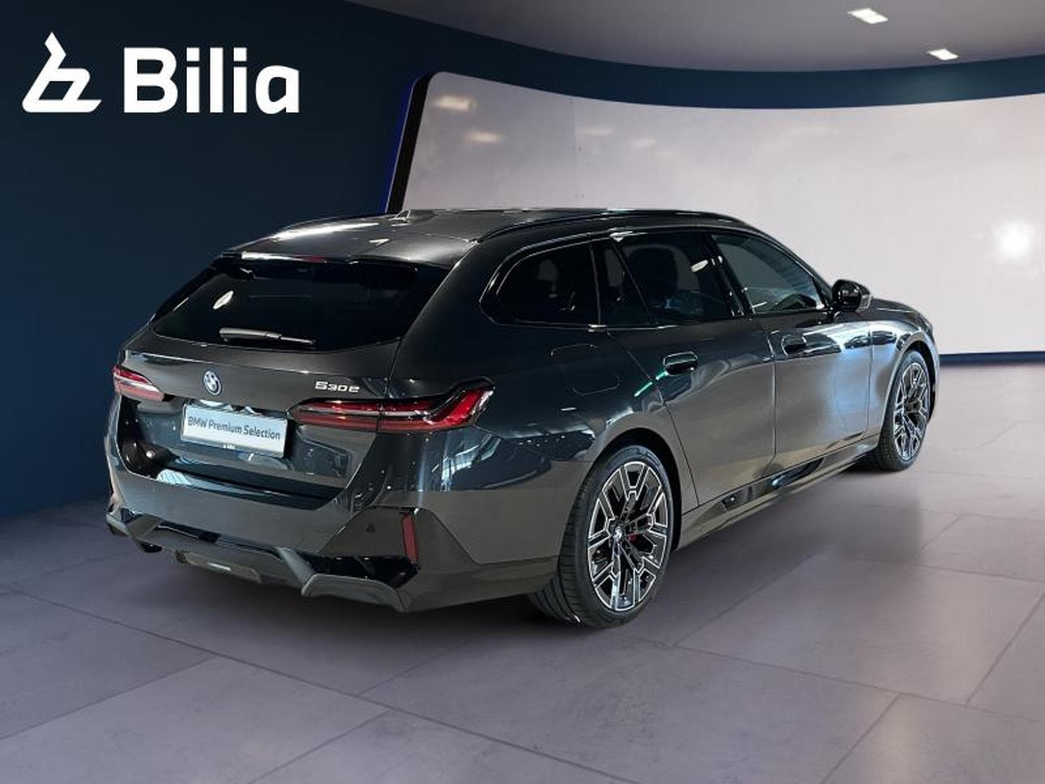 BMW 530 530e Touring M Sport (2025) - Foto 8