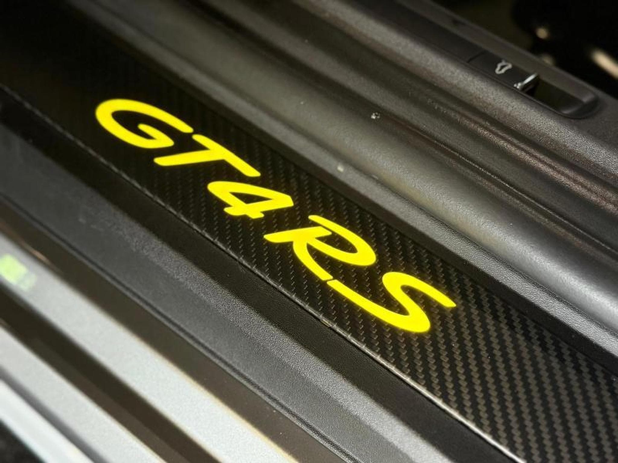 Porsche Cayman GT4RS Weissach Clubsport (2023) - Photo 14