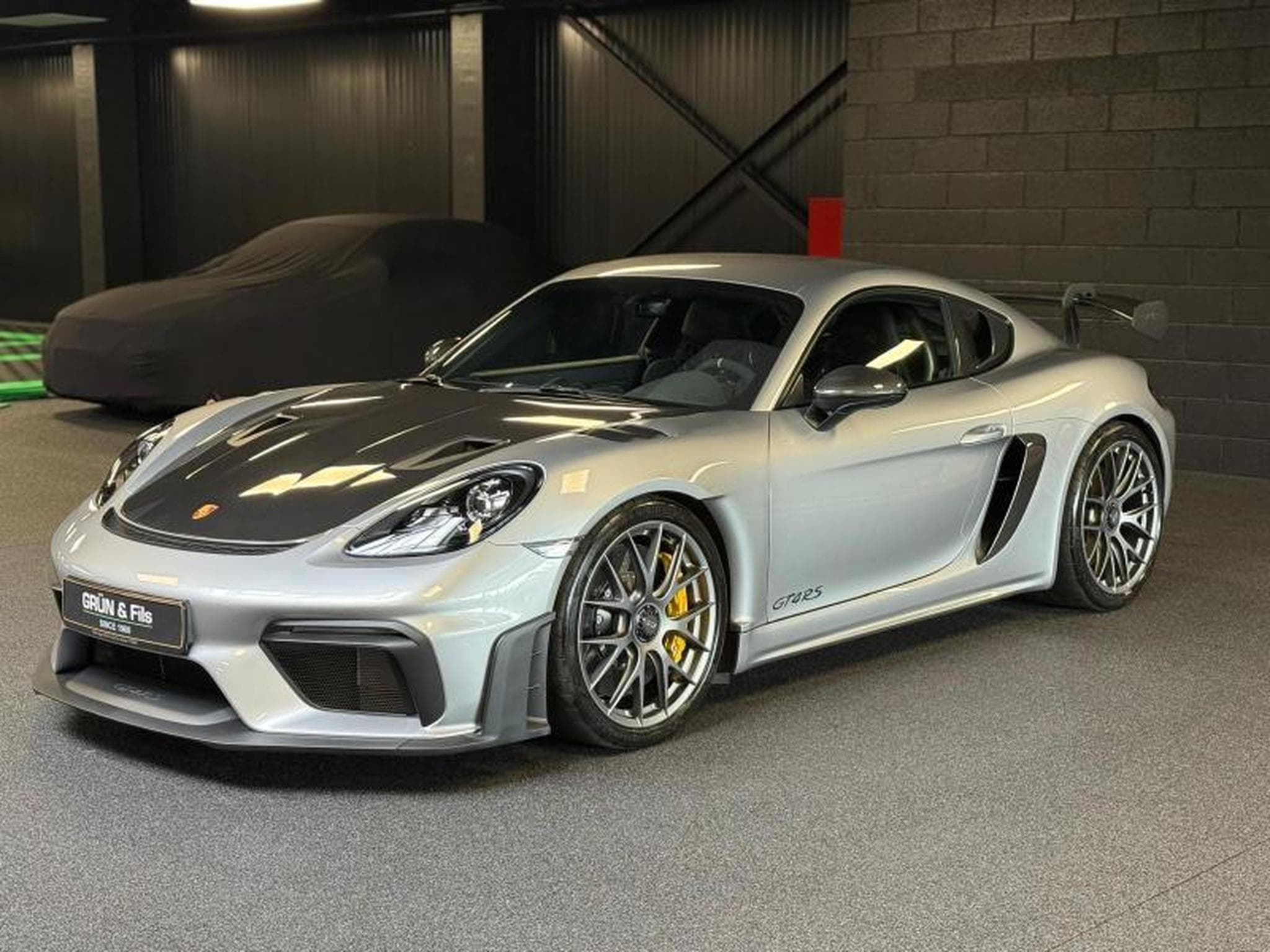 Porsche Cayman GT4RS Weissach Clubsport (2023) - Photo 2