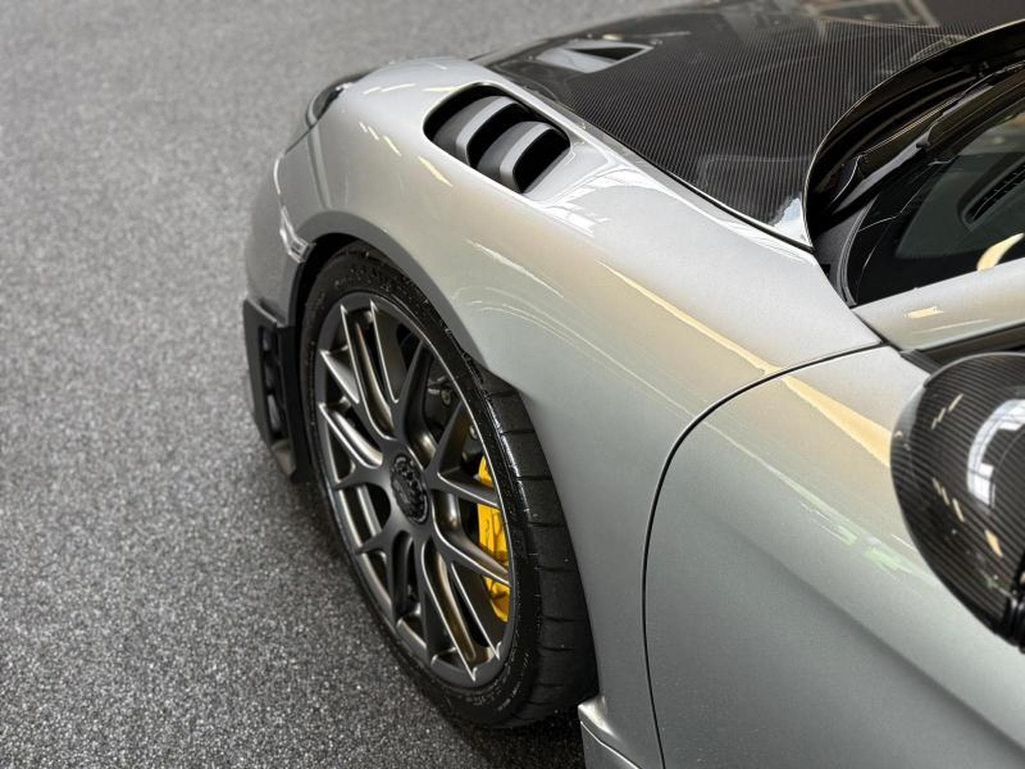 Porsche Cayman GT4RS Weissach Clubsport (2023) - Photo 6