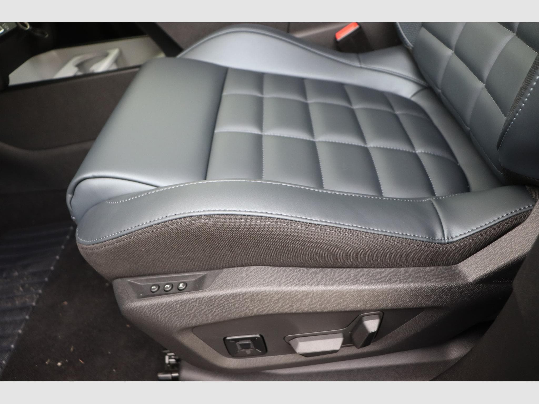 Citroen C5 AIRCROSS Max (2026) - Photo 14