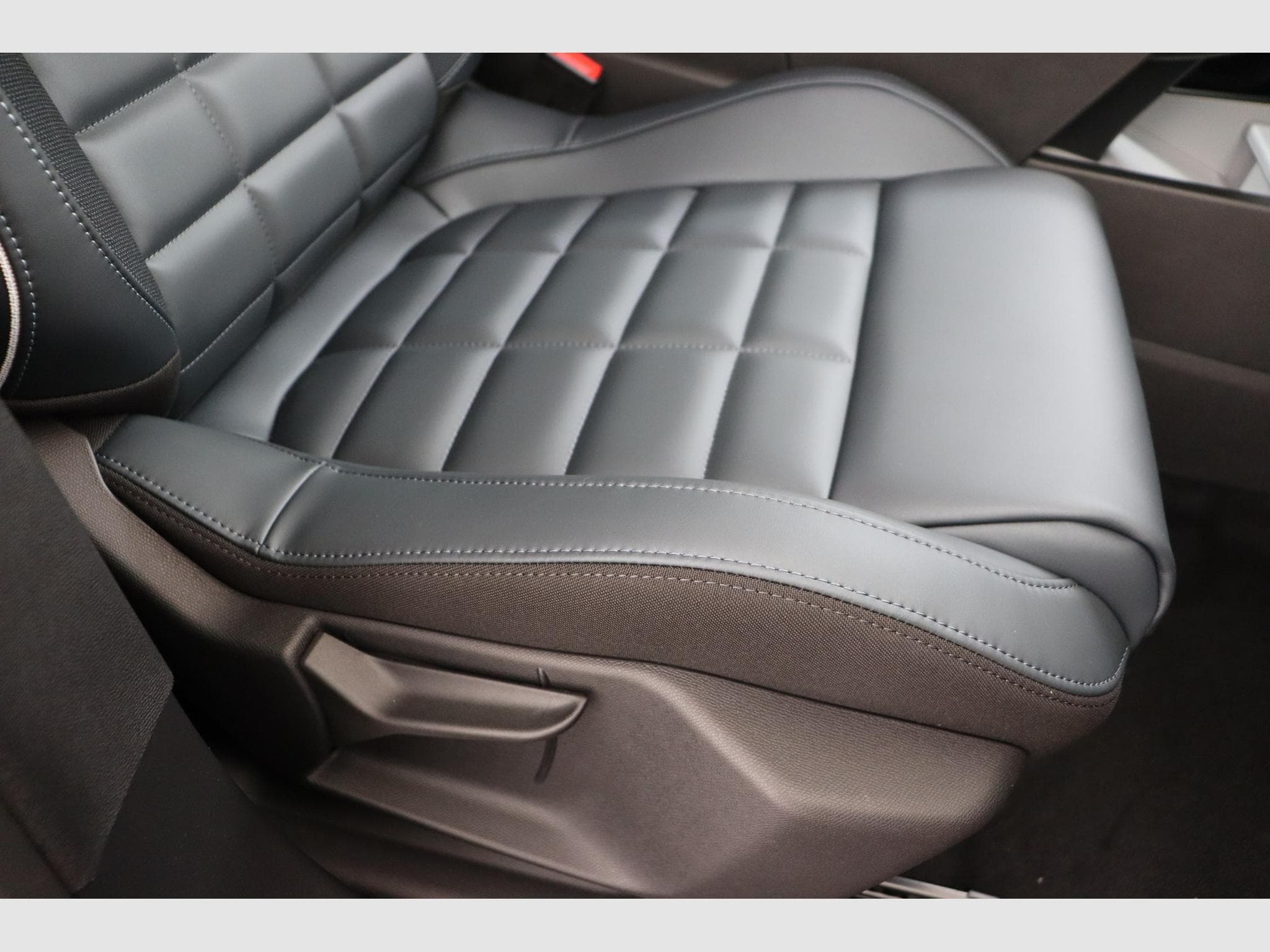 Citroen C5 AIRCROSS Max (2026) - Photo 15