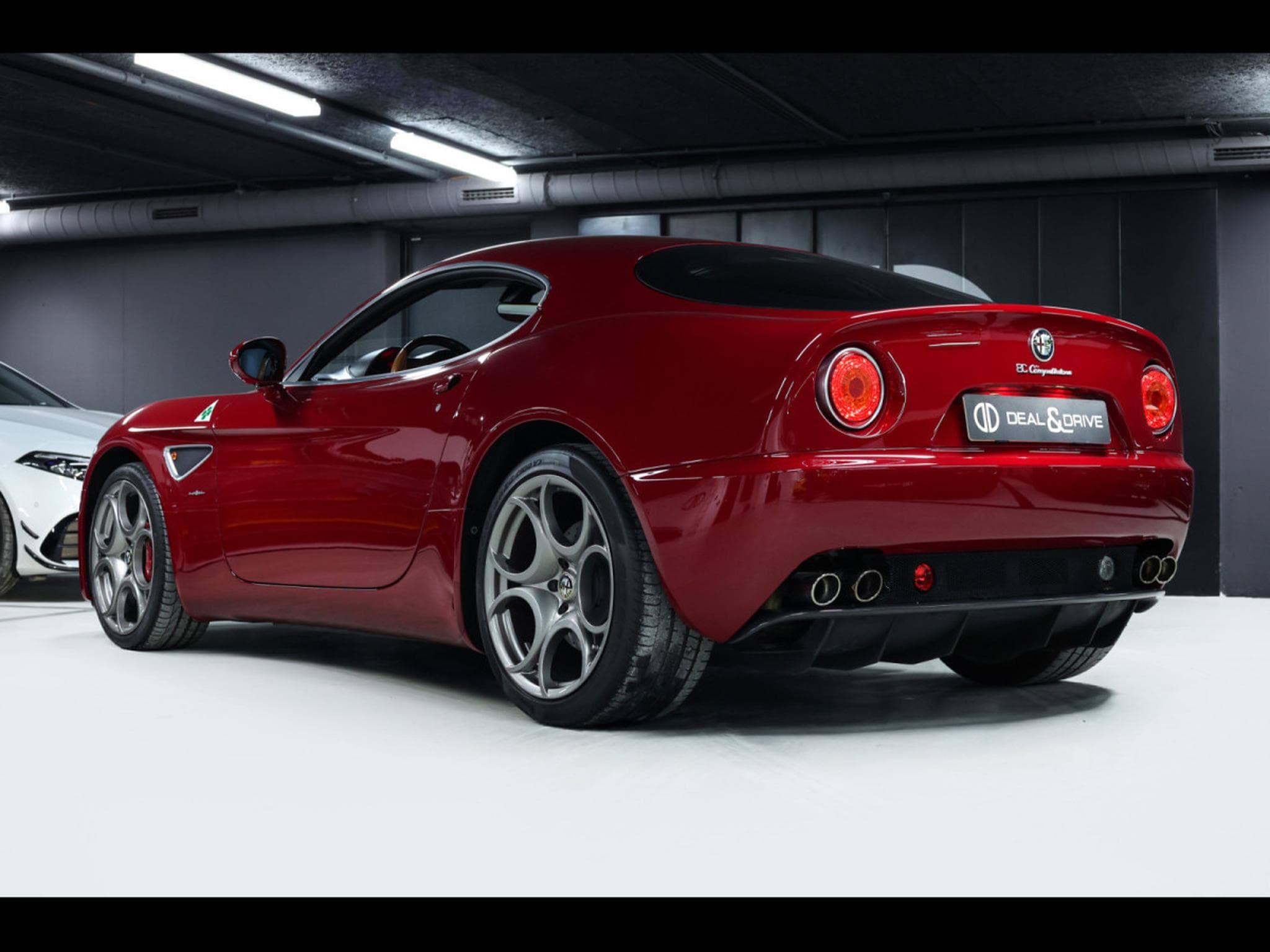 Alfa-Romeo 8C COMPETIZIONE 4.7 V8 (450 CH) – 351/500 – ROSSO ALFA – FULL X (2009) - Foto 3