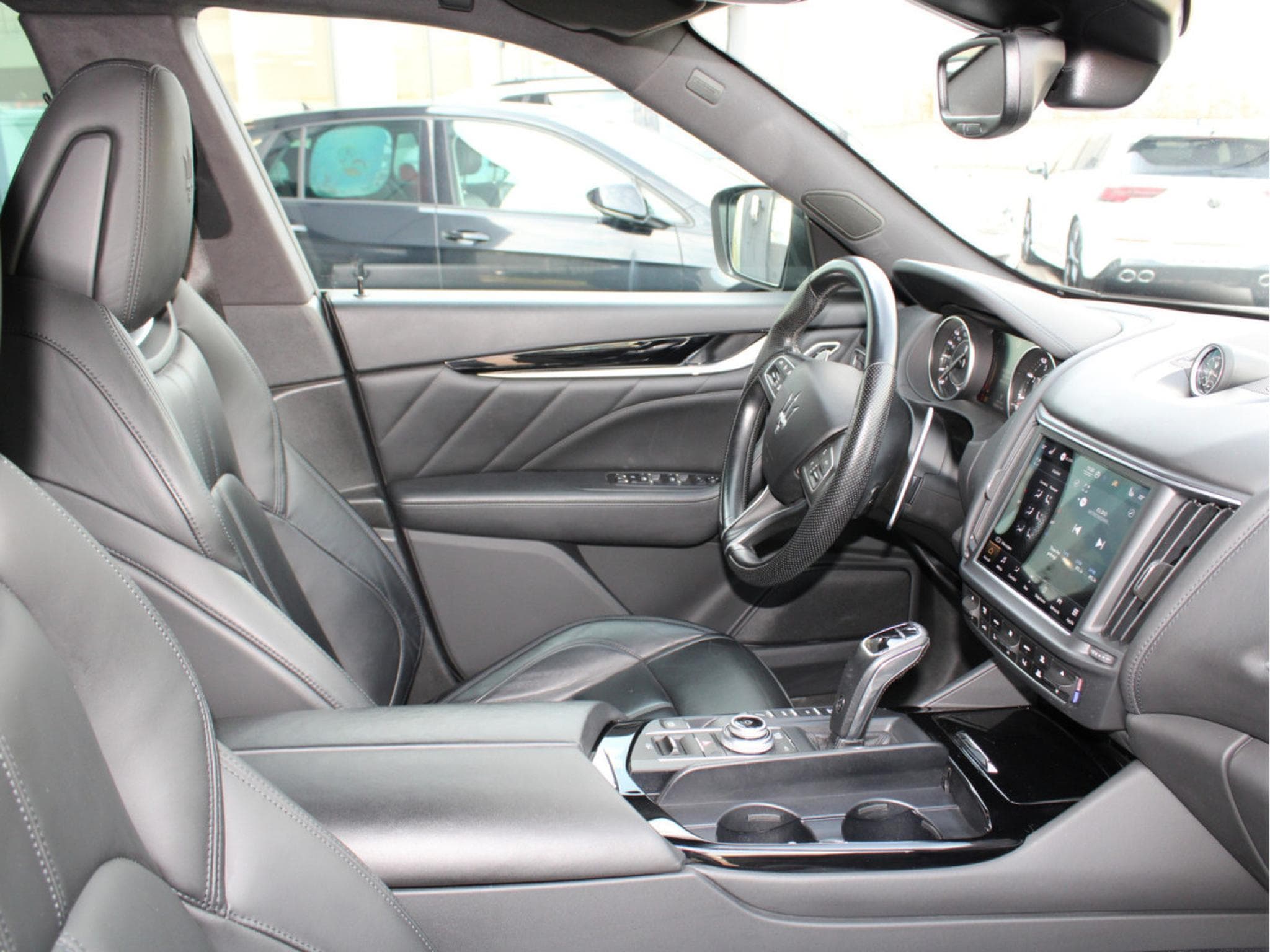 Maserati Levante 3.0 V6 Q4 GRANSPORT NEW MODEL CUIR NAVI (2021) - Foto 9
