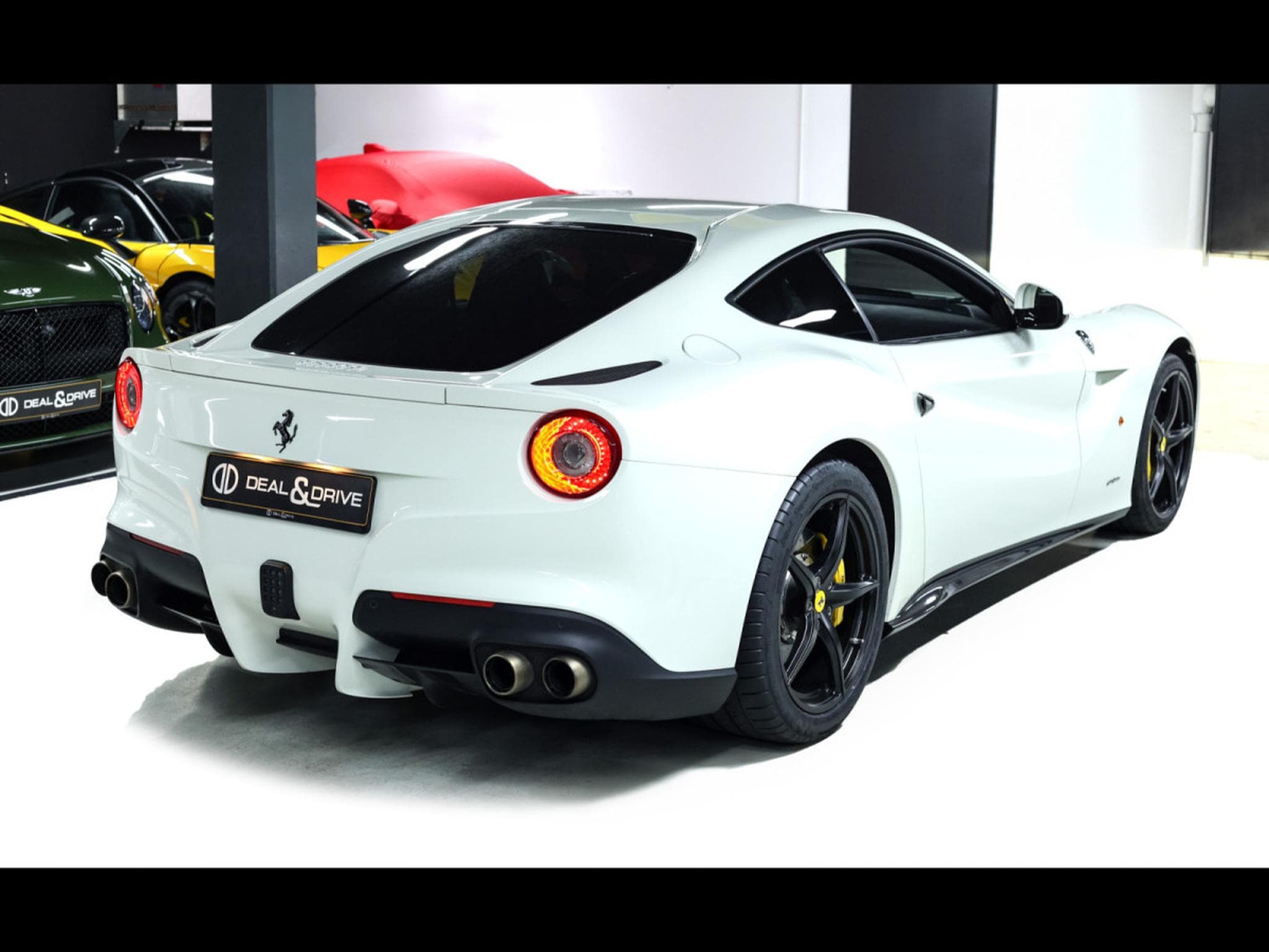 Ferrari F12 Berlinetta 6.3 V12 F1 – BIANCO AVUS – LA FERRARI STYLE WHEELS (2013) - Foto 7