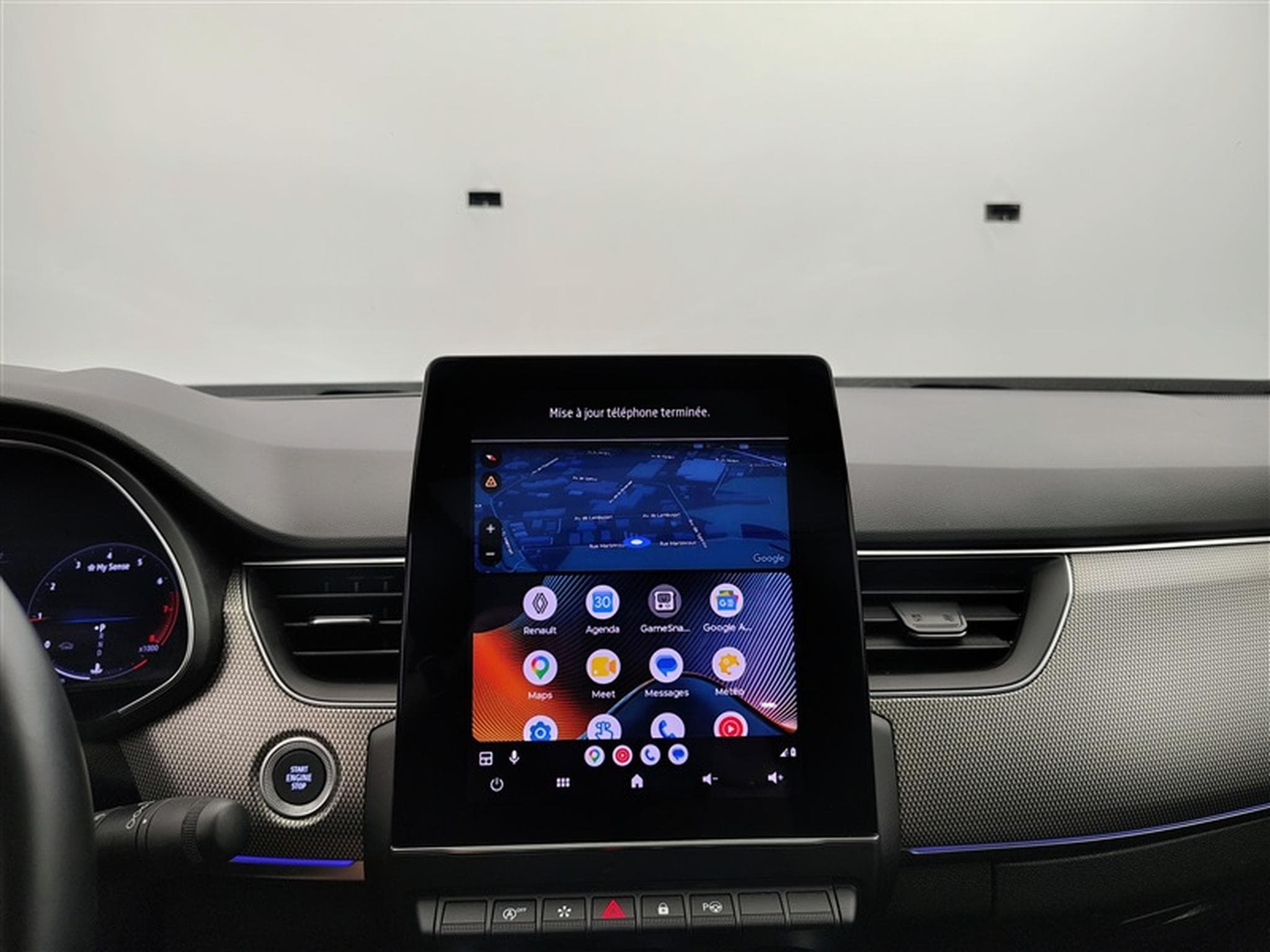 Renault Arkana 1.3 TCe 140cv EDC Zen CARPLAY / FULL LED / CAMERA / JA 17" (2022) - Photo 21