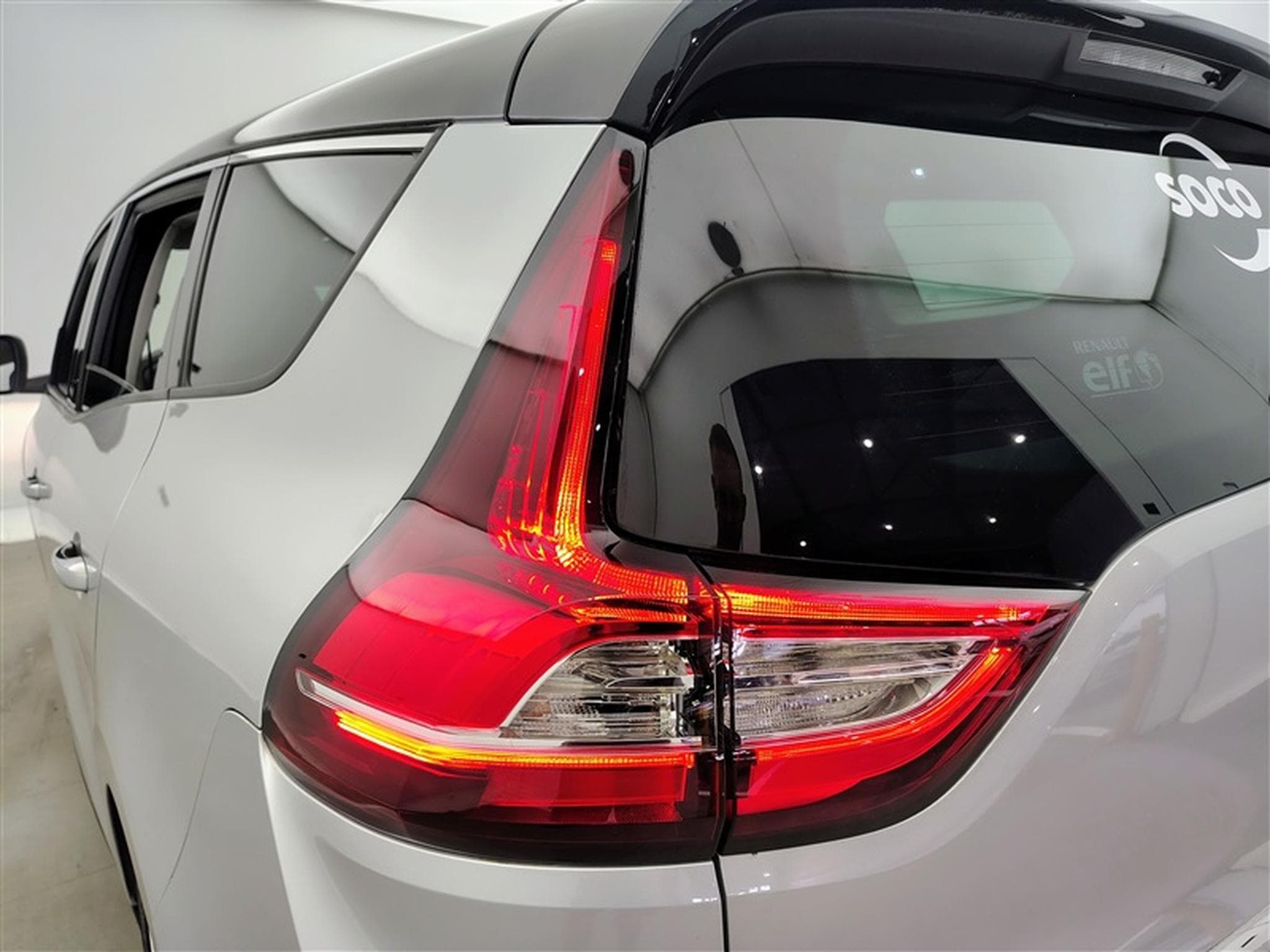 Renault Scenic Grand Sc?nic 1.7 Blue dCi Bose Edition (EU6.2) (2019) - Photo 16