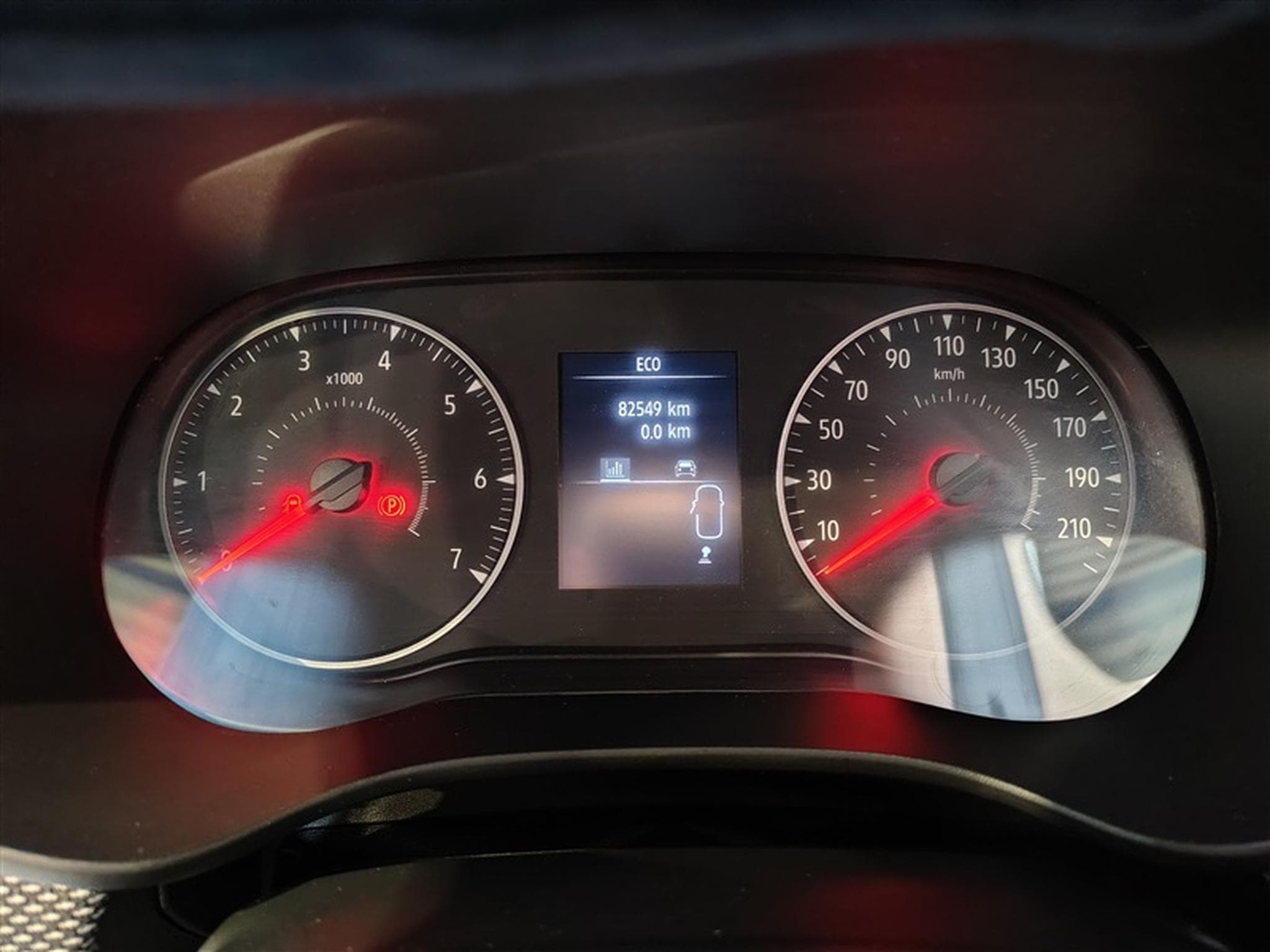 Dacia Jogger 1.0 TCe Expression 7pl. (2023) - Photo 10
