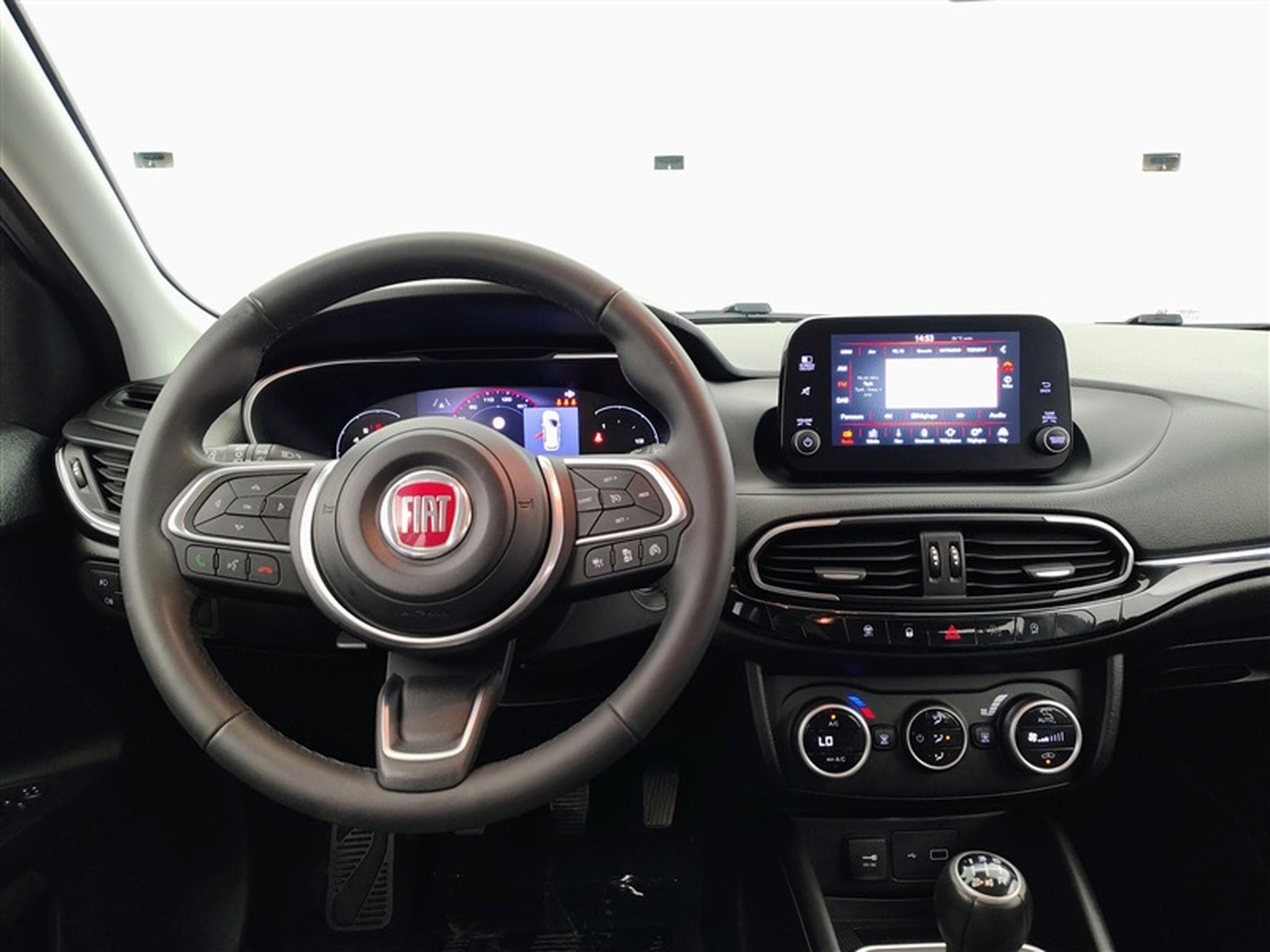 Fiat Tipo Hatchback 1.0 T FireFly Cross NAVI / FULL LED / CAMERA (2023) - Photo 9