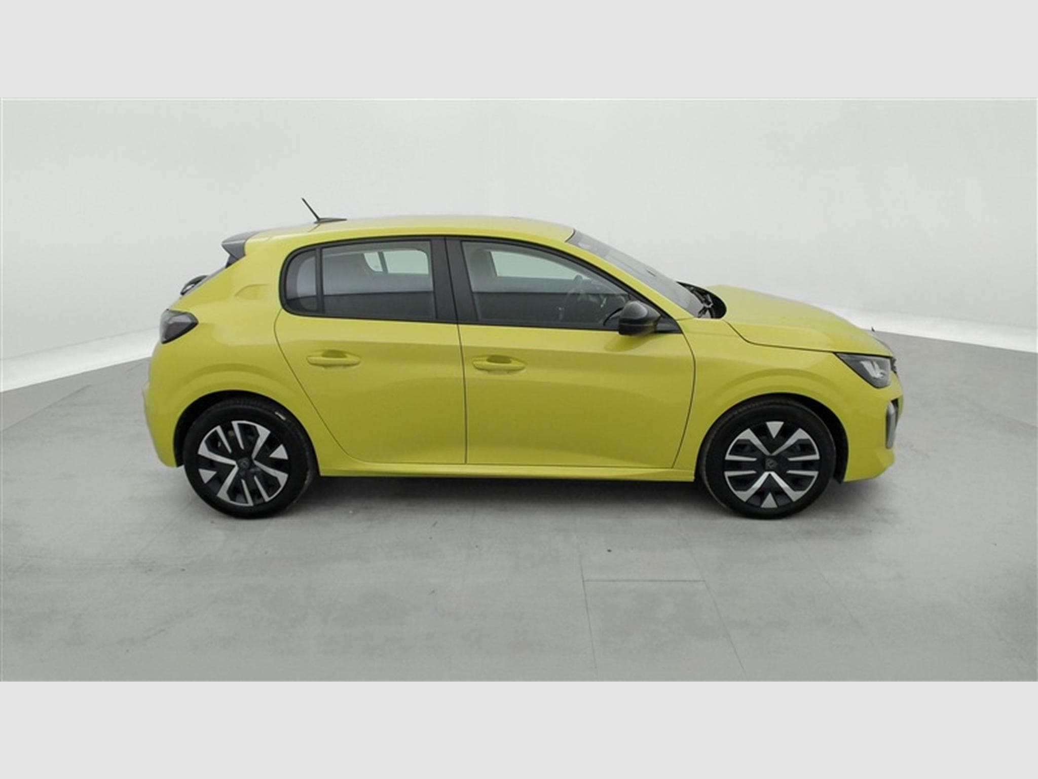Peugeot 208 1.2i PureTech 100cv Style CARPLAY / PDC (2026) - Photo 24