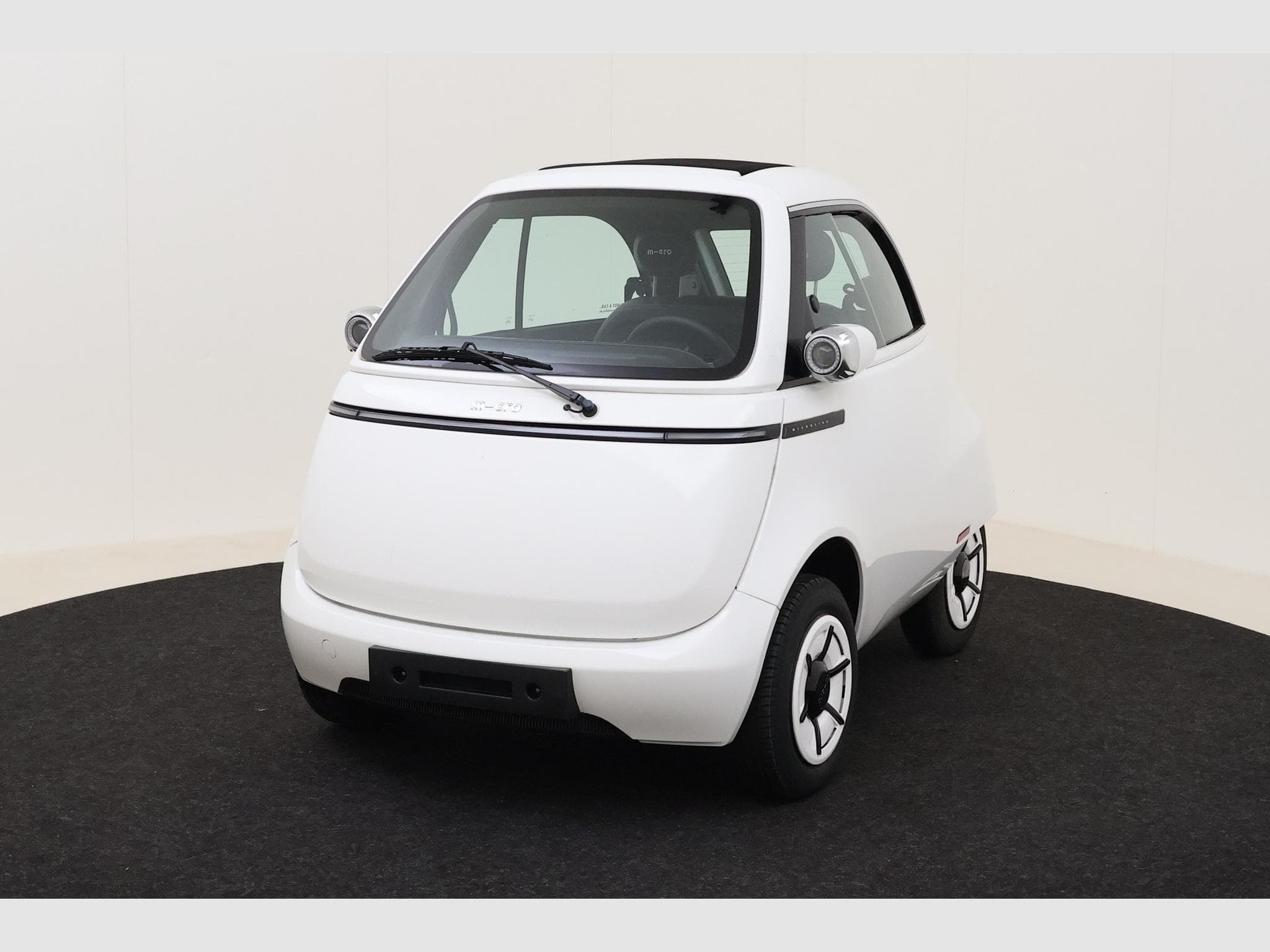 Microlino Pioneer Dolce (2024) - Photo 1