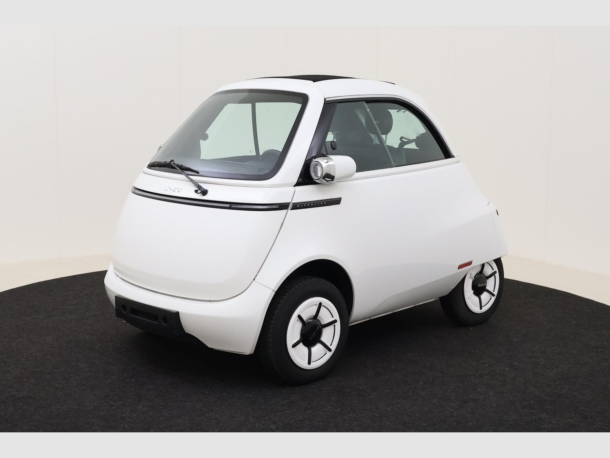 Microlino Pioneer Dolce (2024) - Photo 10