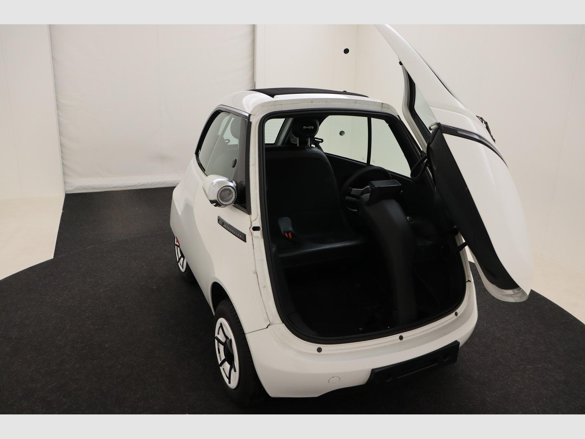 Microlino Pioneer Dolce (2024) - Photo 11