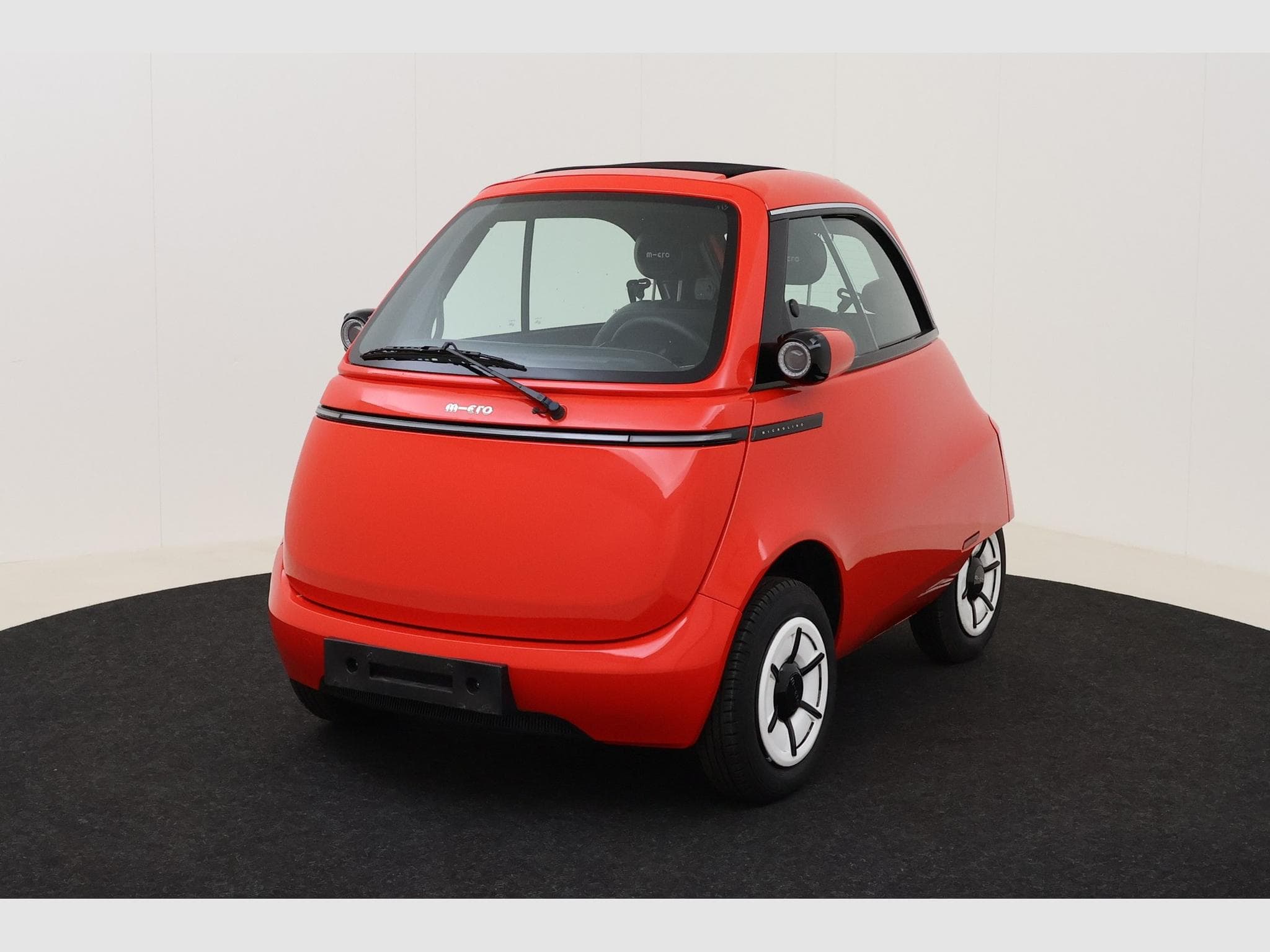 Microlino Pioneer - (2024) - Photo 1