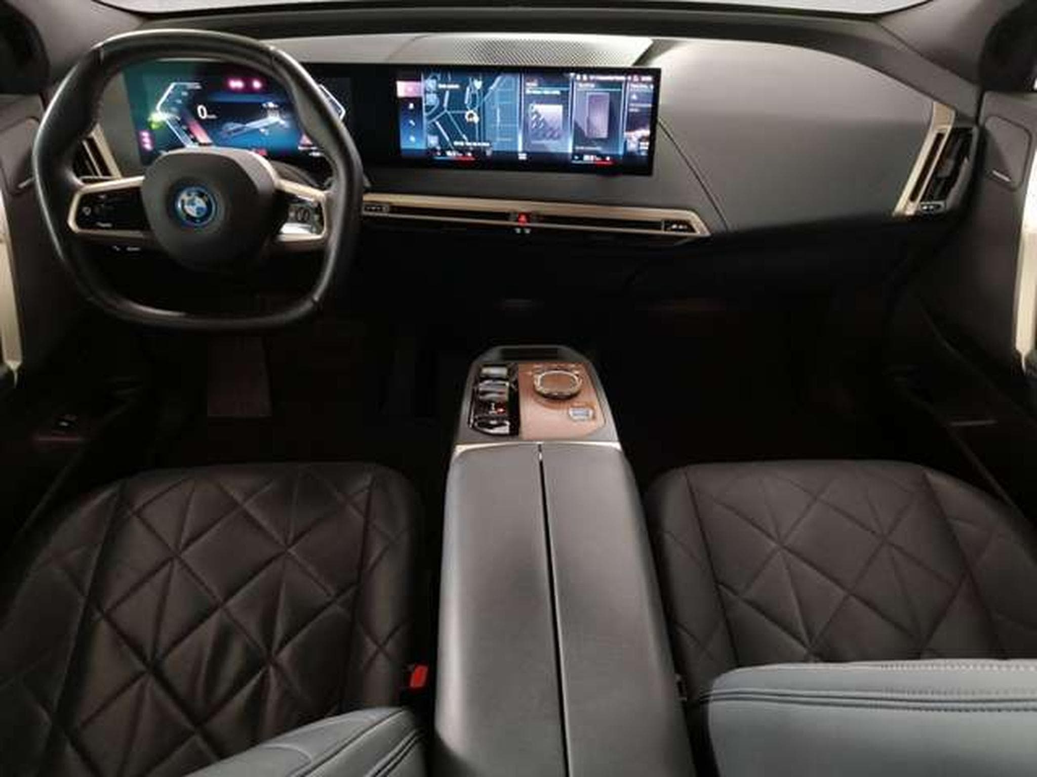 BMW iX xDrive40 (2022) - Foto 5