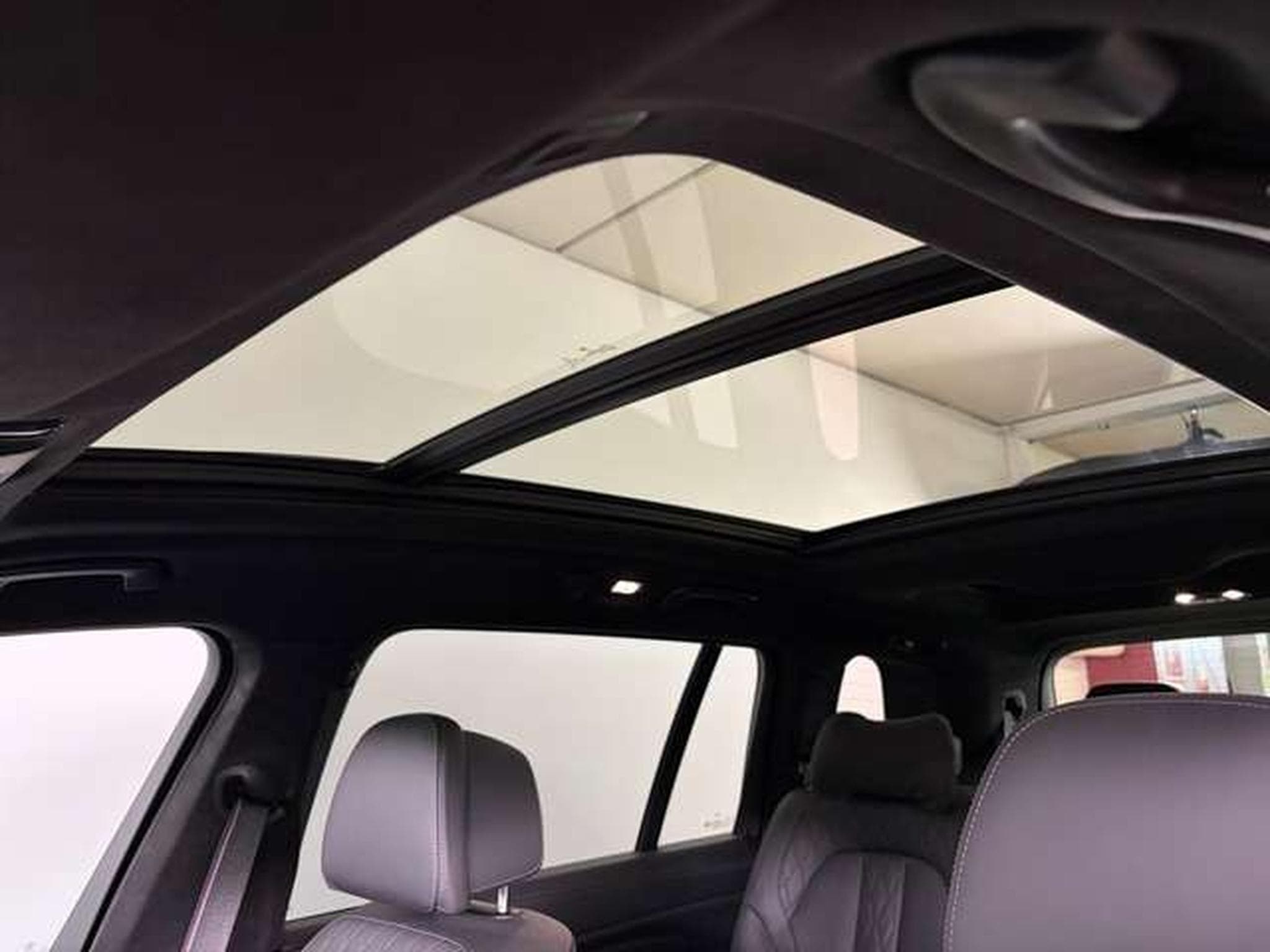 BMW X7 xDrive40d DAB LED (2023) - Foto 15