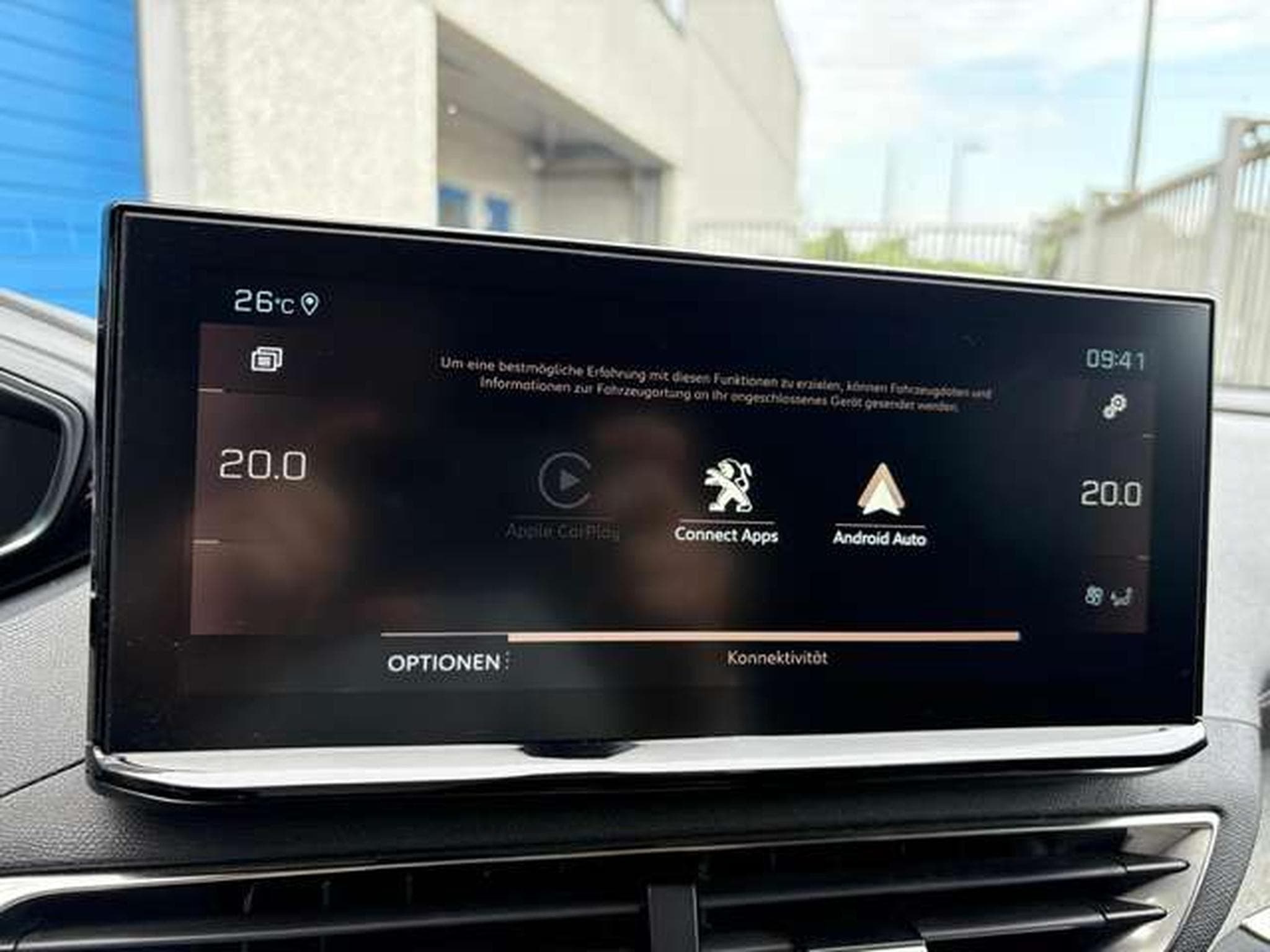 Peugeot 5008 5008 PureTech 130 EAT8 Stop (2023) - Foto 8